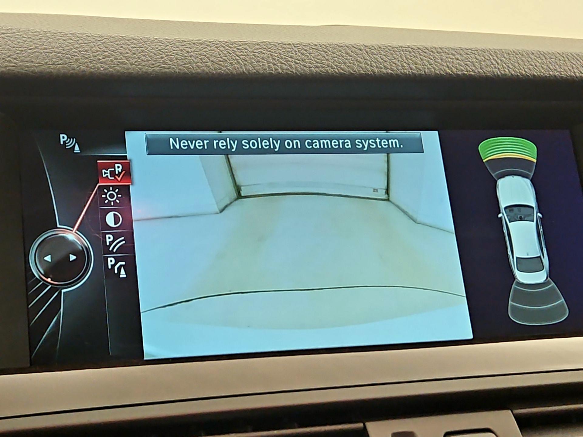 Thumbnail: 2014 BMW 5 Series - 15