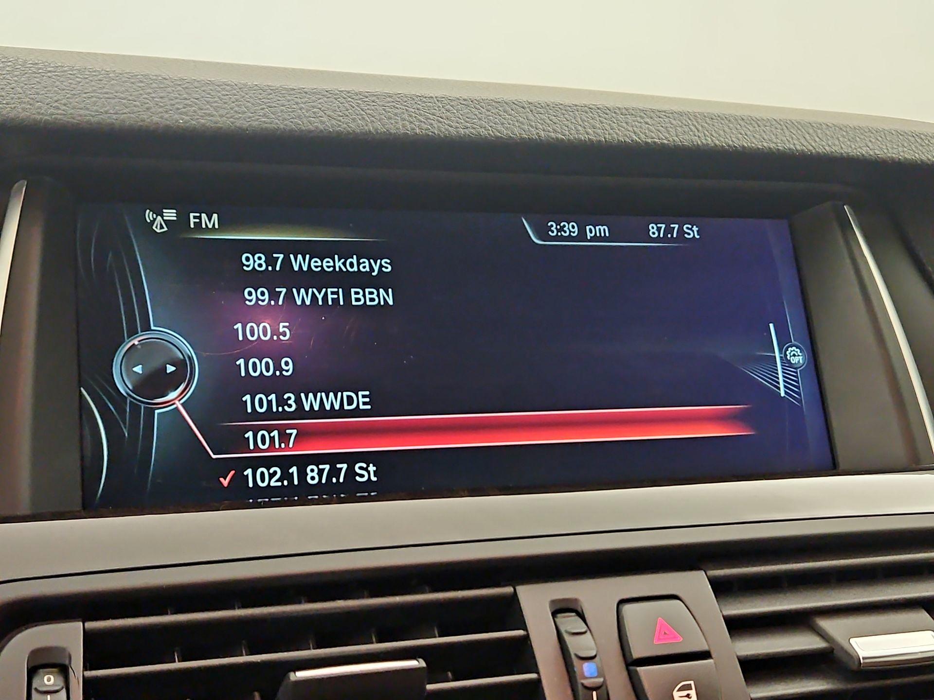 Thumbnail: 2014 BMW 5 Series - 16