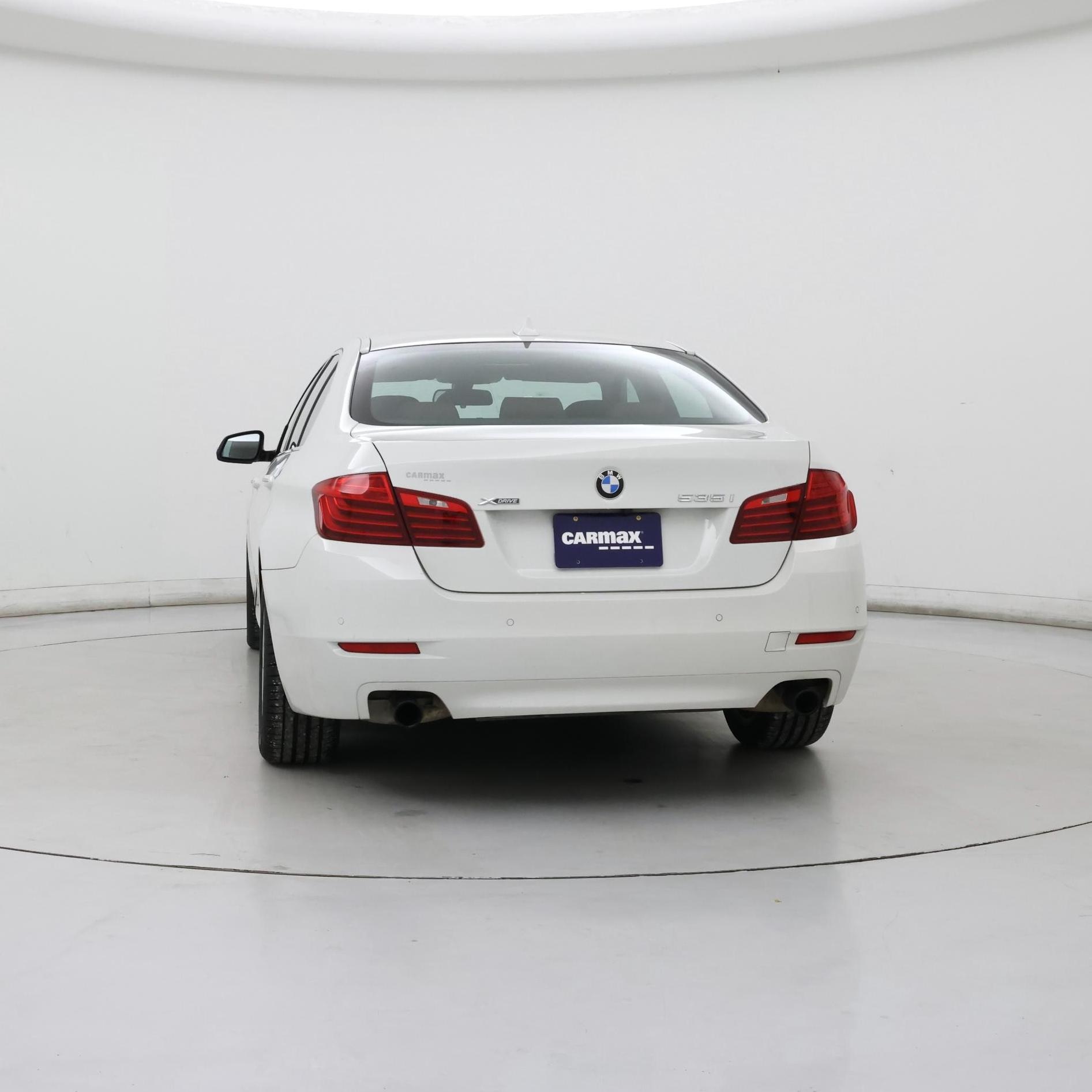 Thumbnail: 2014 BMW 5 Series - 6