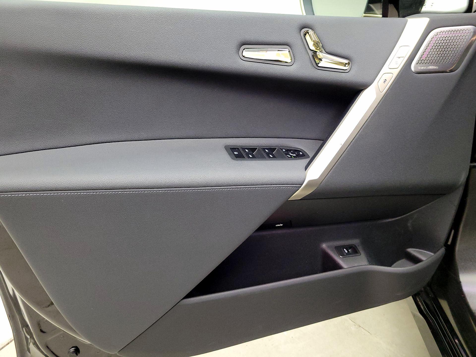 Thumbnail: 2023 BMW iX - 12