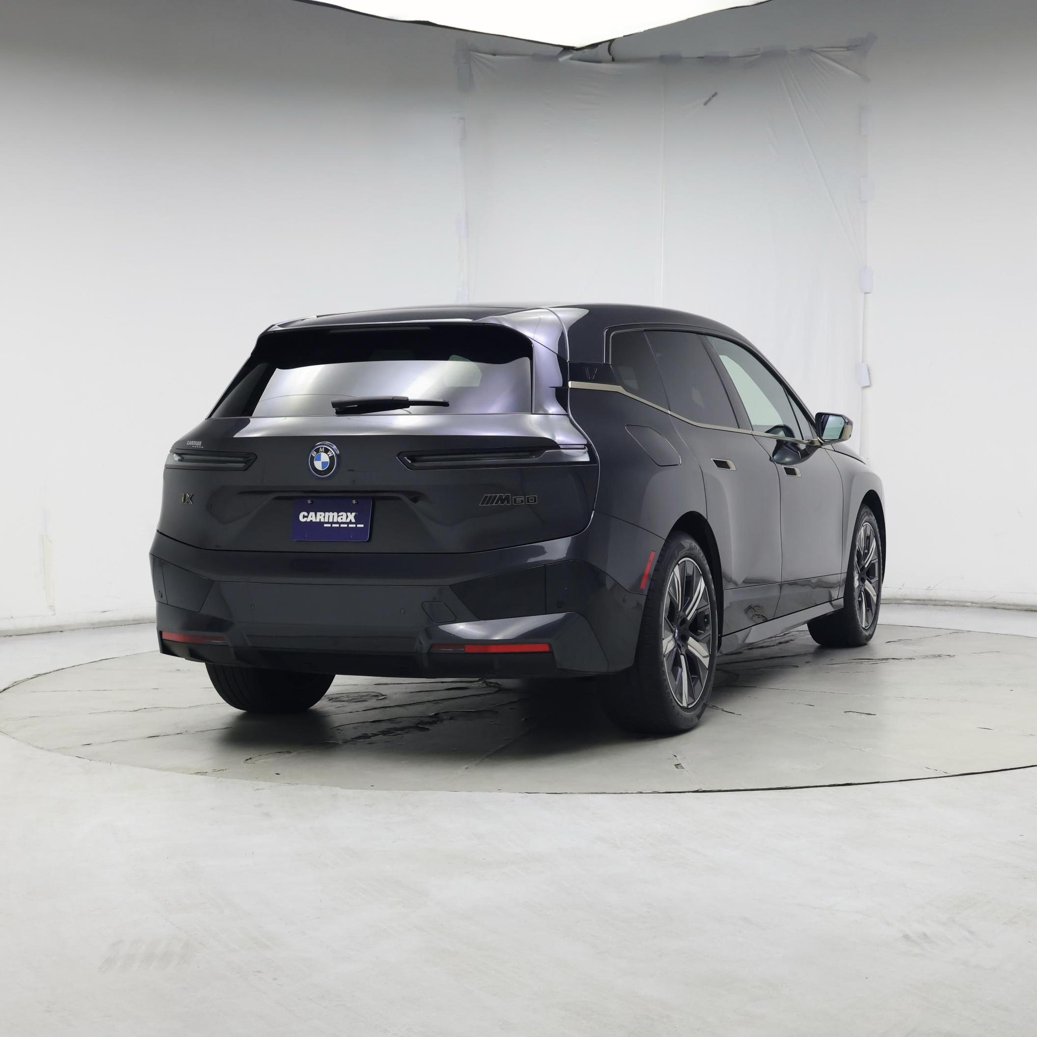 Thumbnail: 2023 BMW iX - 8