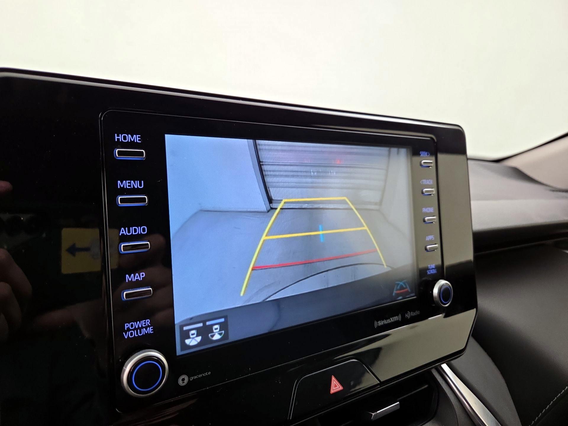 Thumbnail: 2021 Toyota Venza - 14