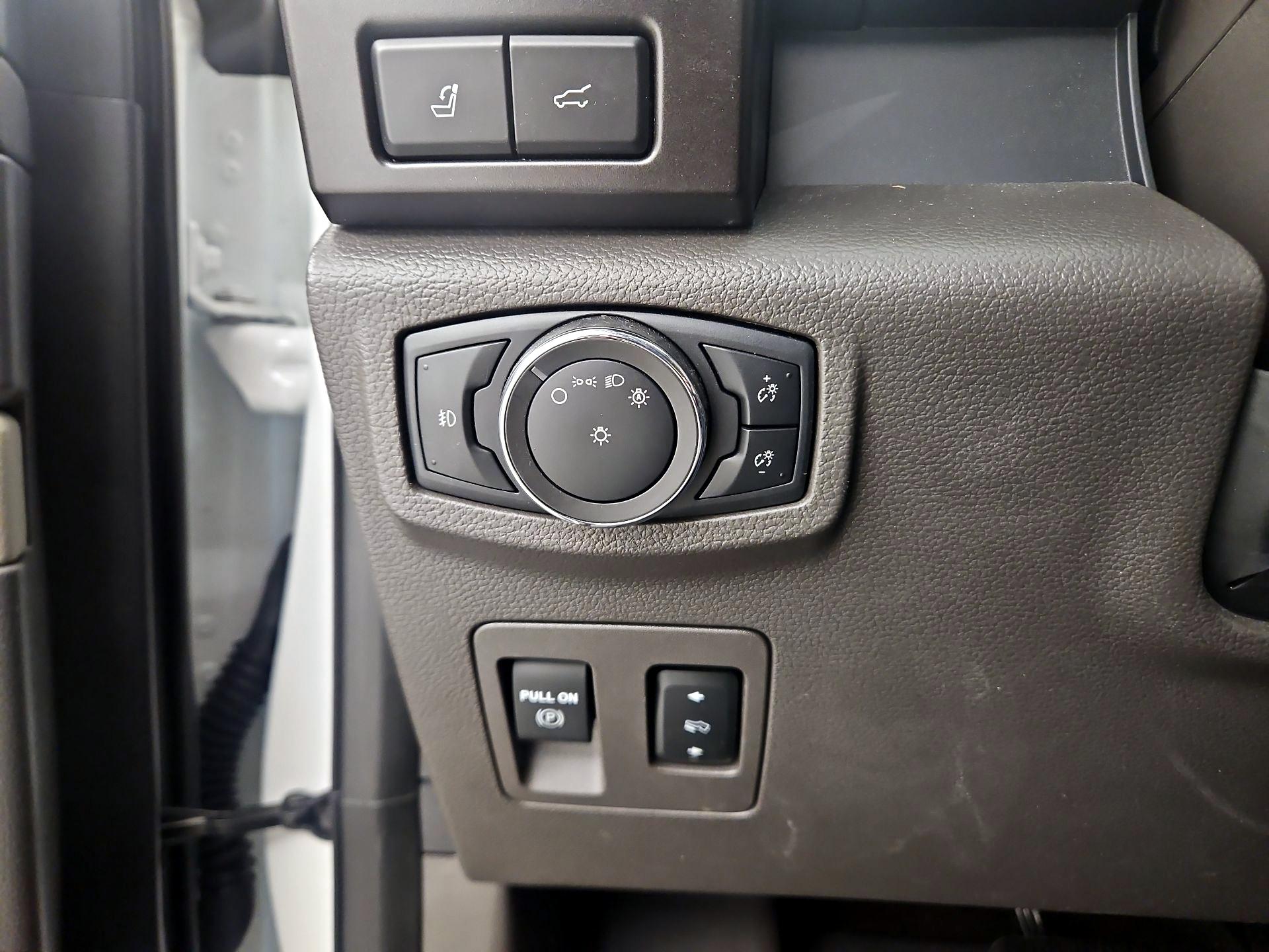 Thumbnail: 2021 Ford Expedition - 13