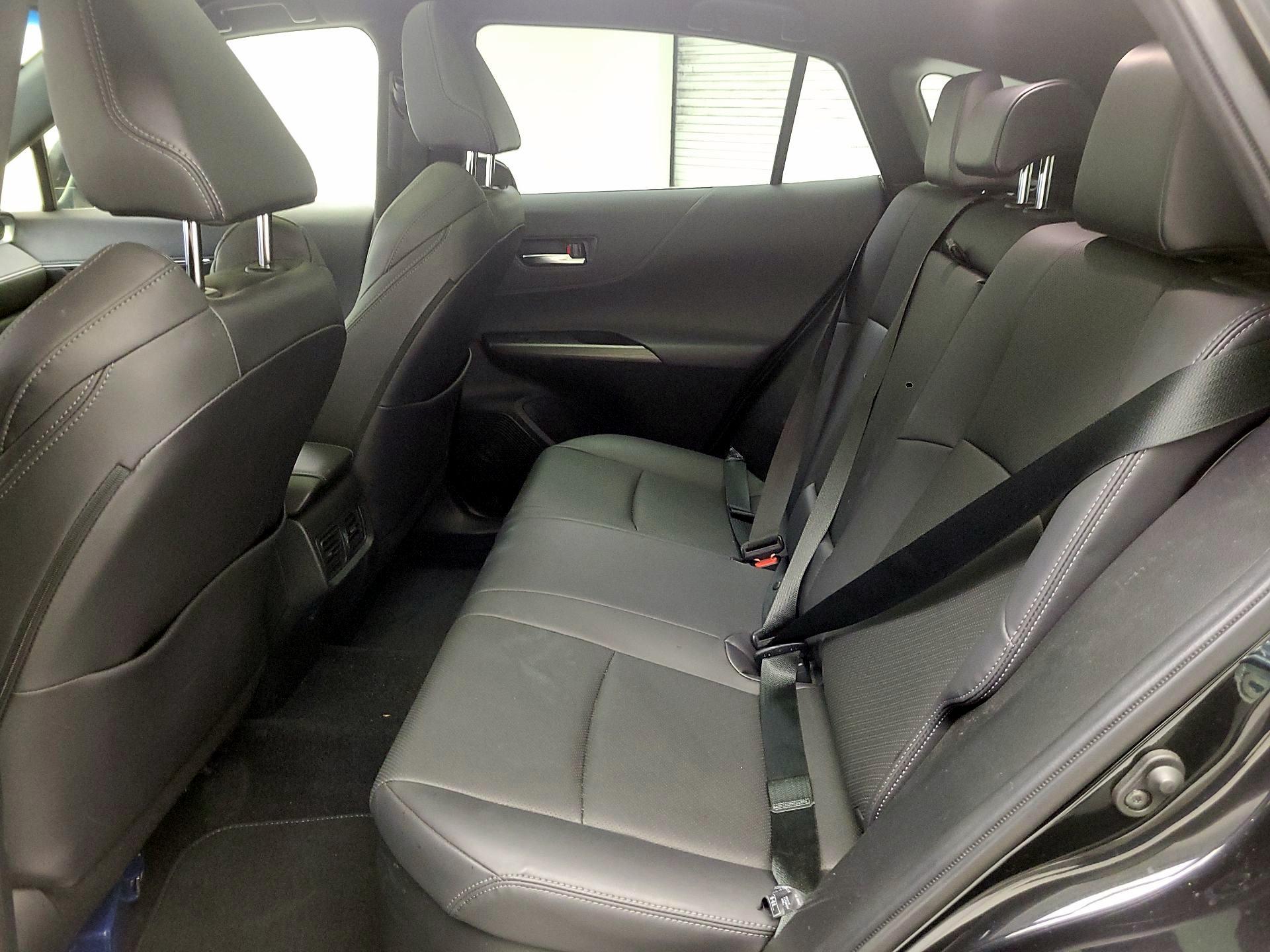 Thumbnail: 2022 Toyota Venza - 19