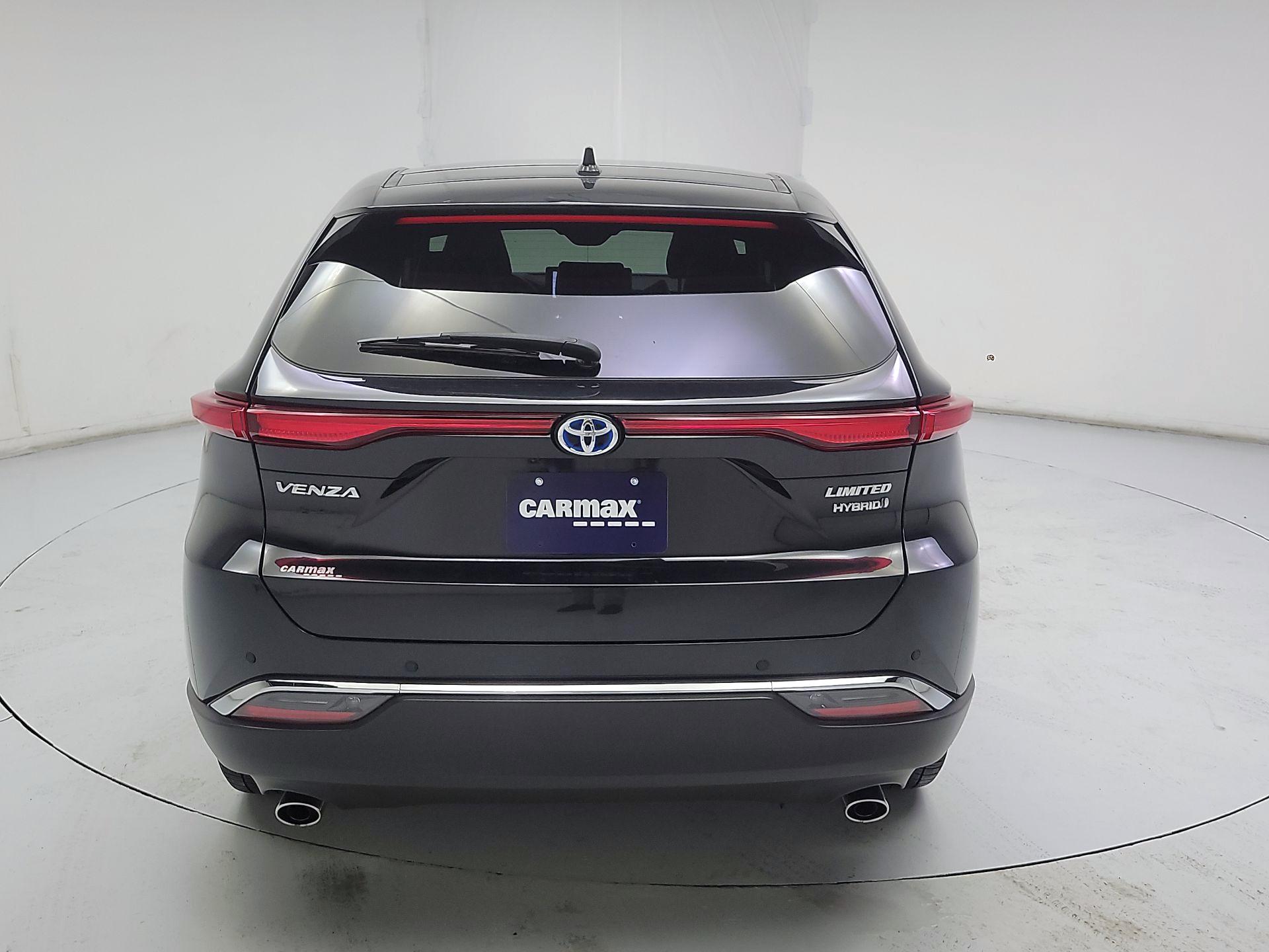 Thumbnail: 2022 Toyota Venza - 6