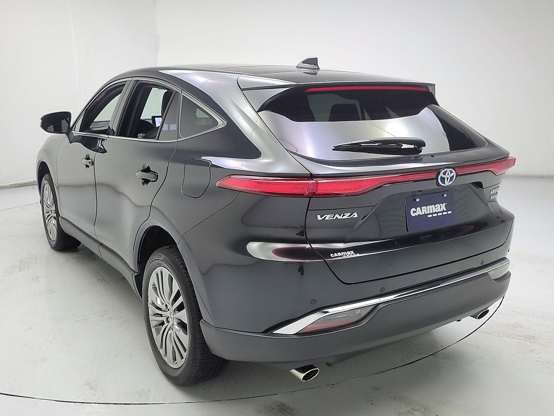 Thumbnail: 2022 Toyota Venza - 7