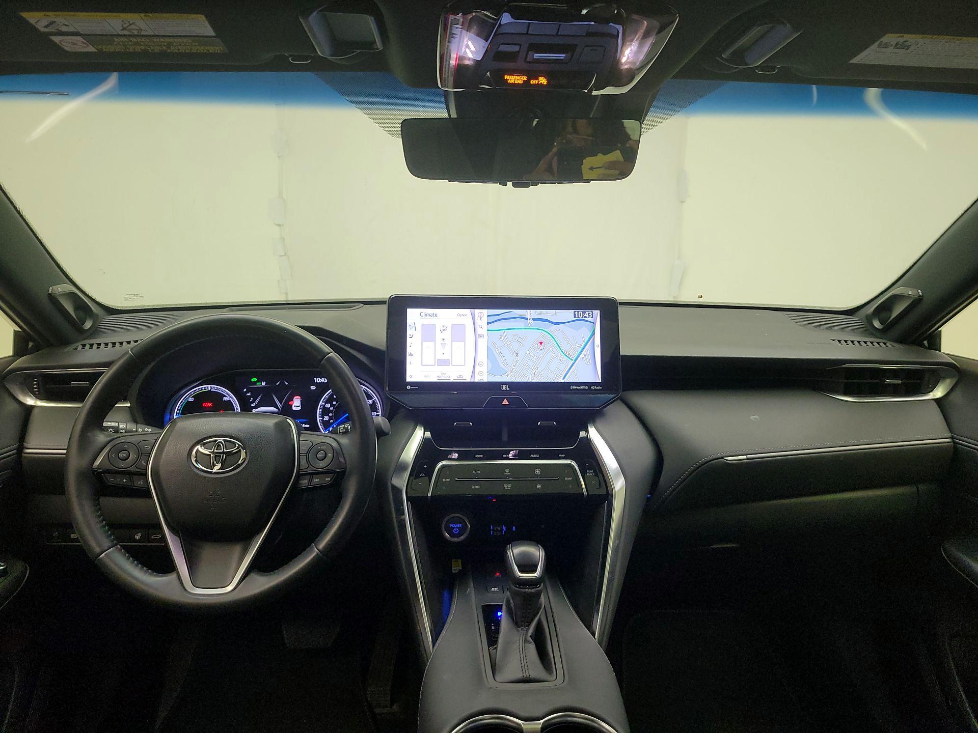 Thumbnail: 2022 Toyota Venza - 8