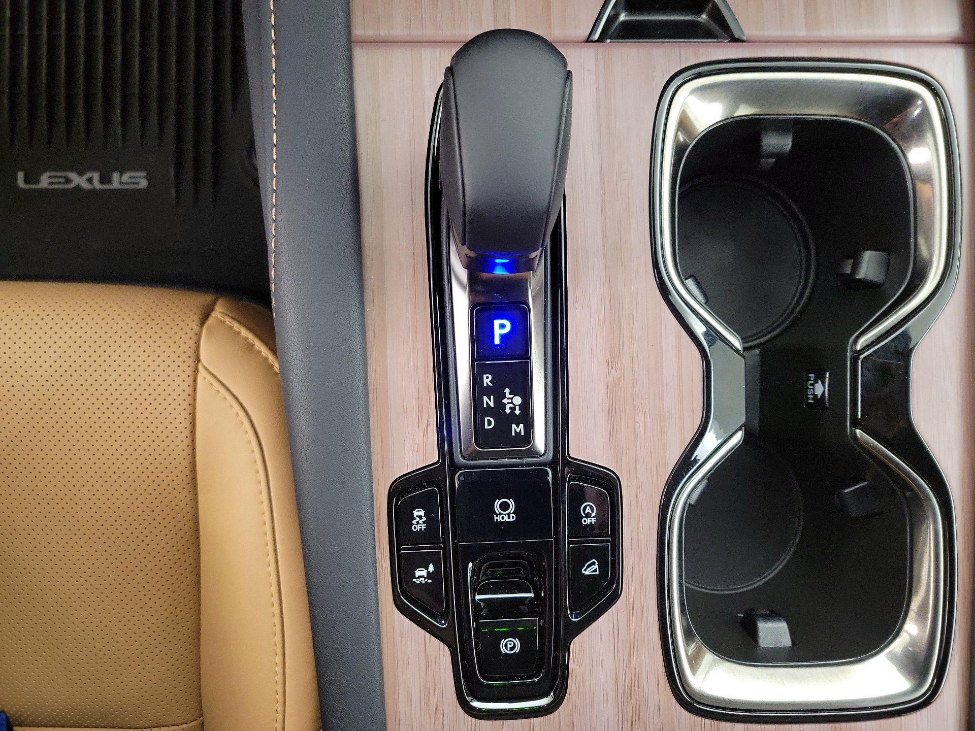 Thumbnail: 2025 Lexus RX - 17