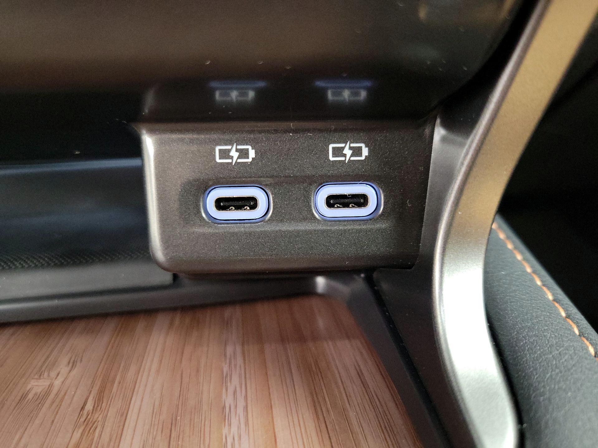 Thumbnail: 2025 Lexus RX - 18