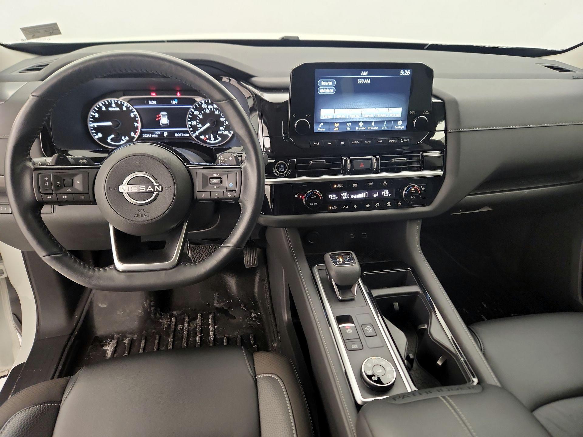 Thumbnail: 2022 Nissan Pathfinder - 9