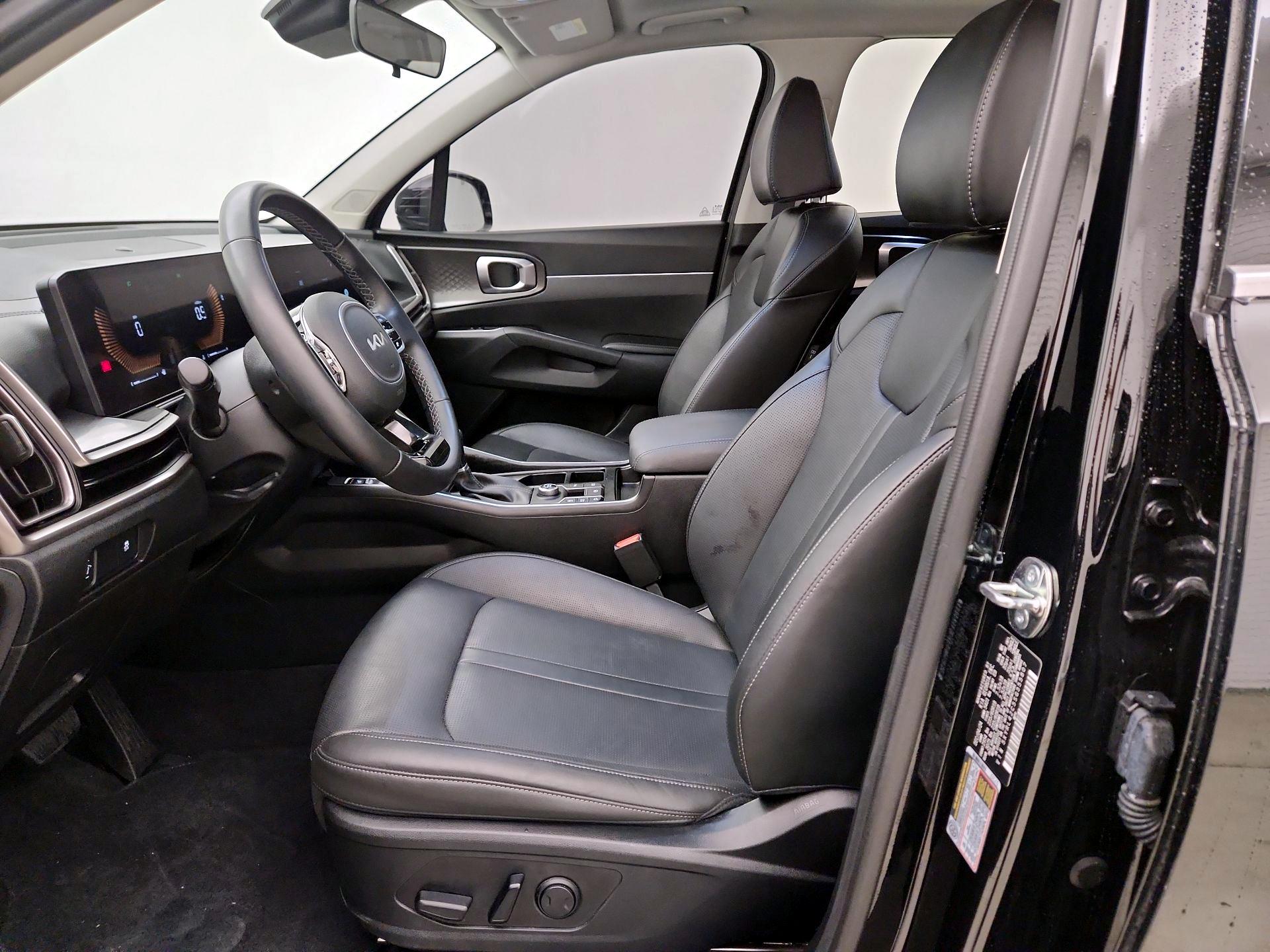 Thumbnail: 2025 Kia Sorento - 11