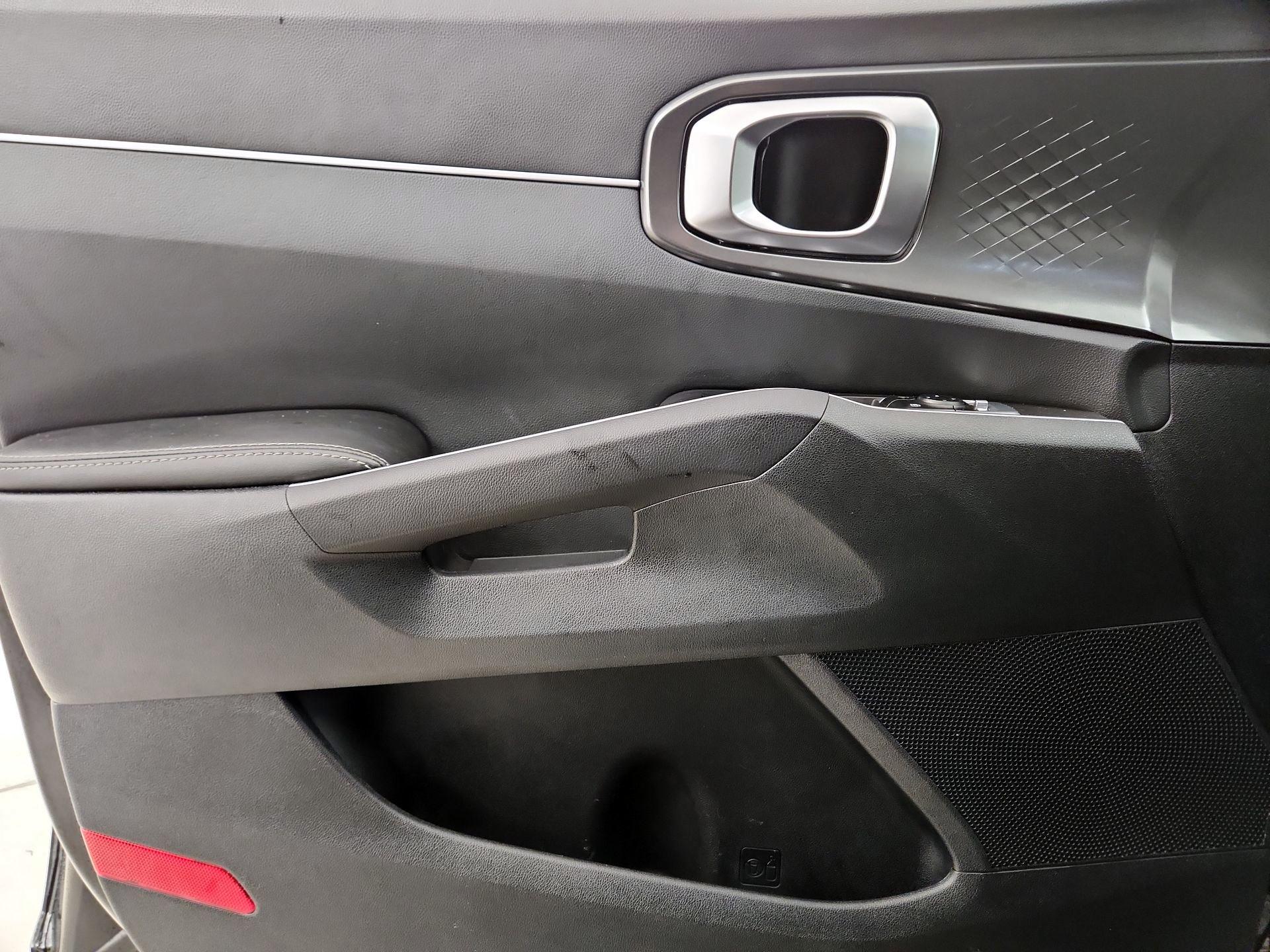 Thumbnail: 2025 Kia Sorento - 12