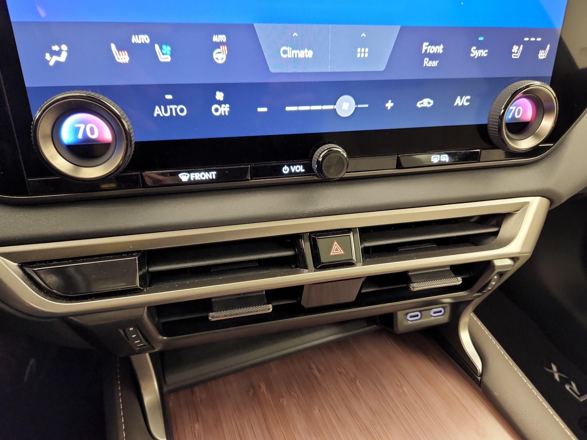 Thumbnail: 2023 Lexus RX - 17