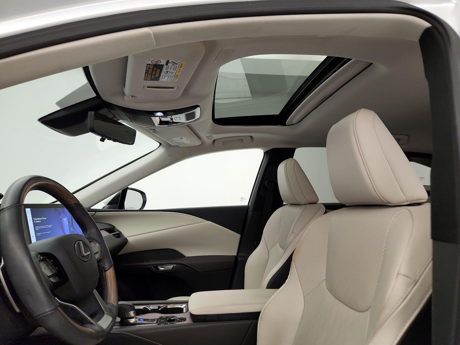 Thumbnail: 2023 Lexus RX - 20