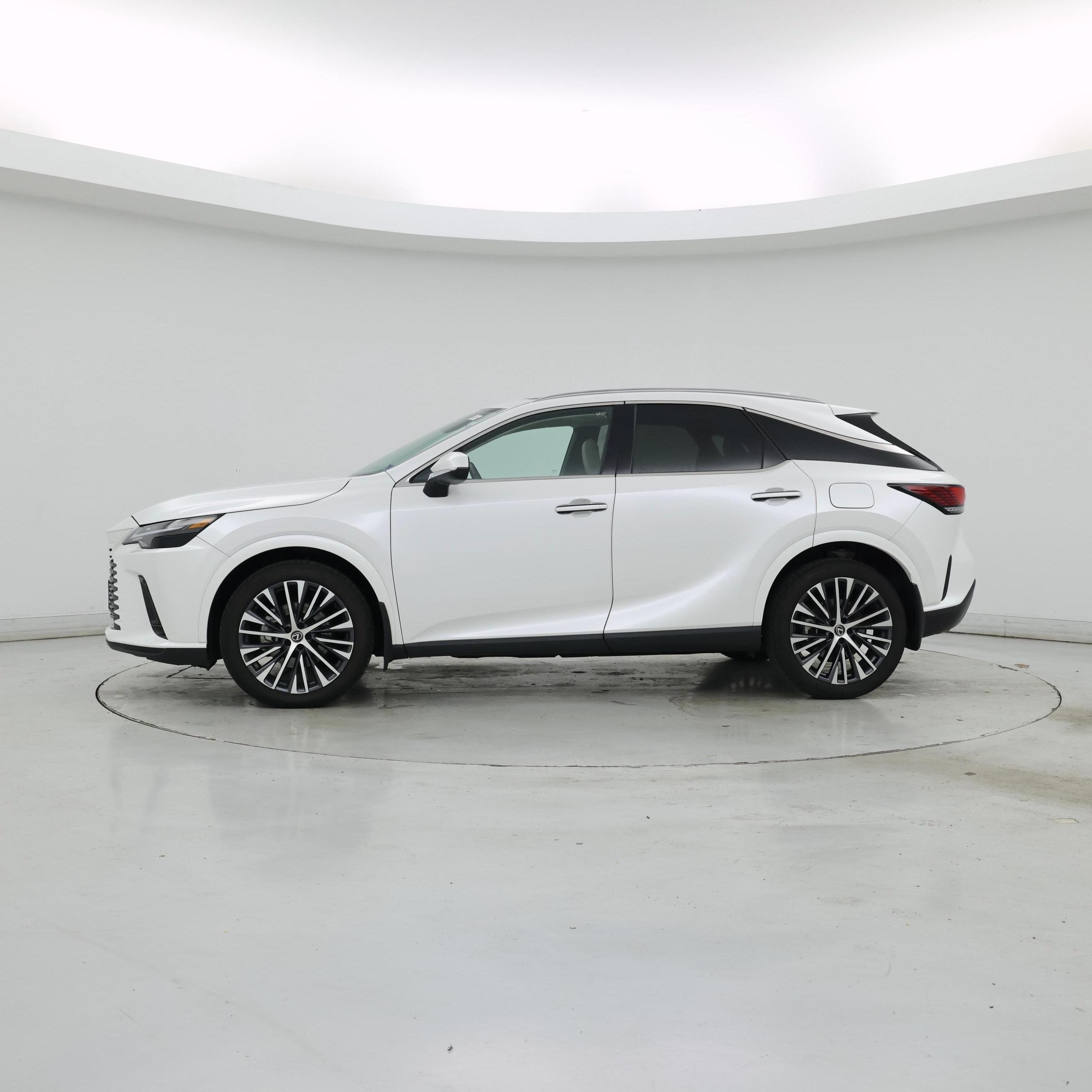 Thumbnail: 2023 Lexus RX - 3