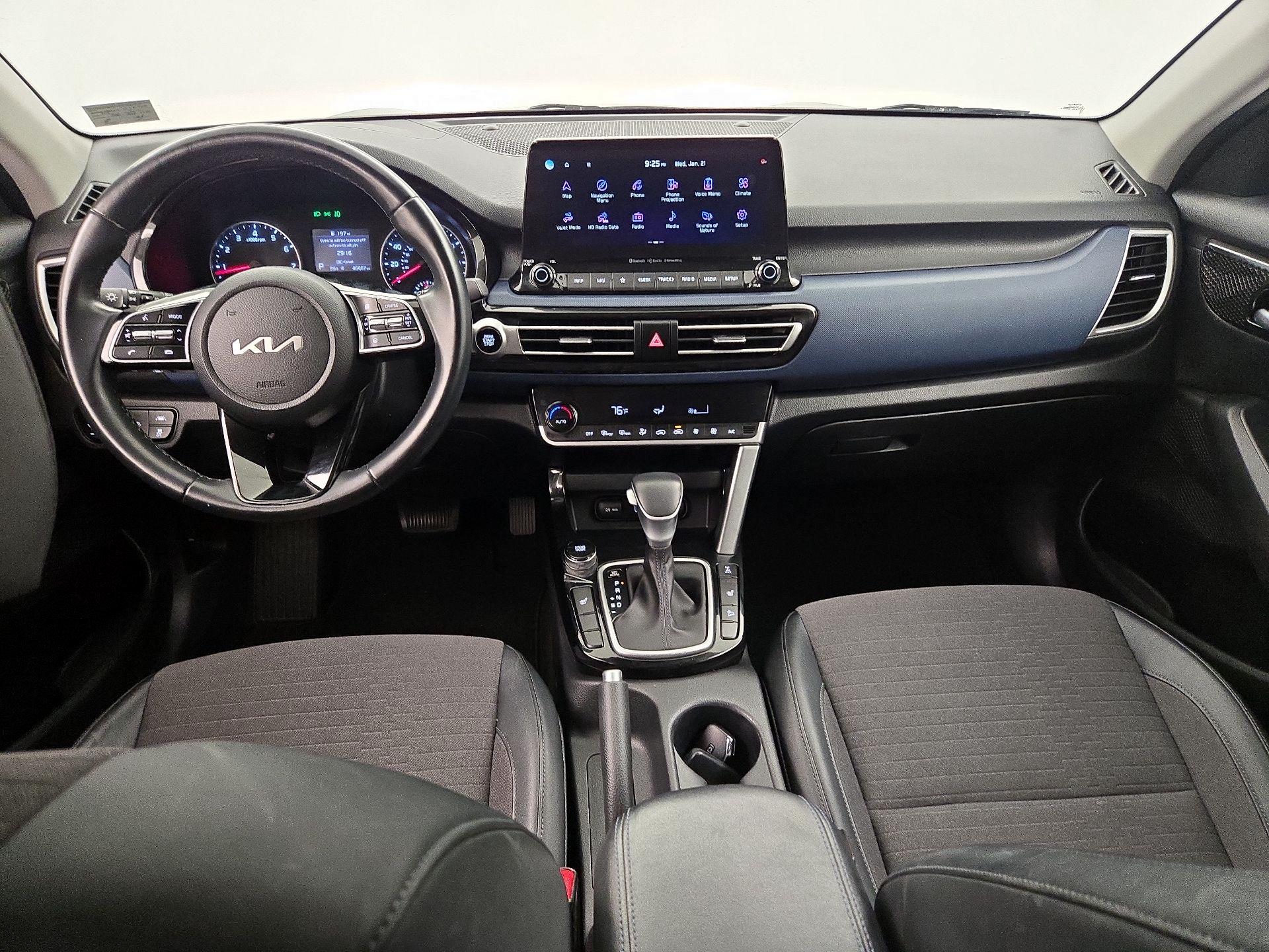 Thumbnail: 2022 Kia Seltos - 9