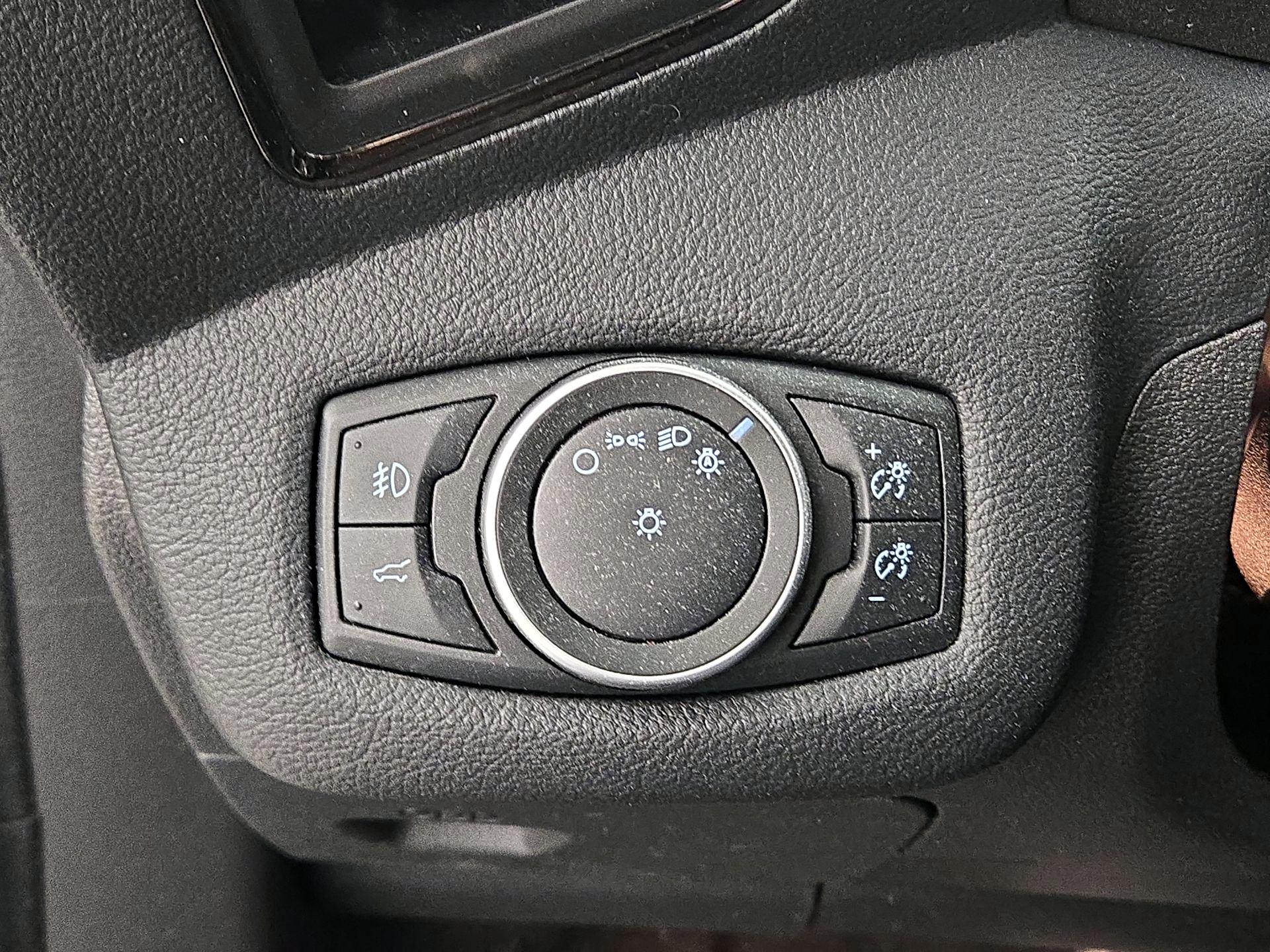 Thumbnail: 2018 Ford Escape - 13