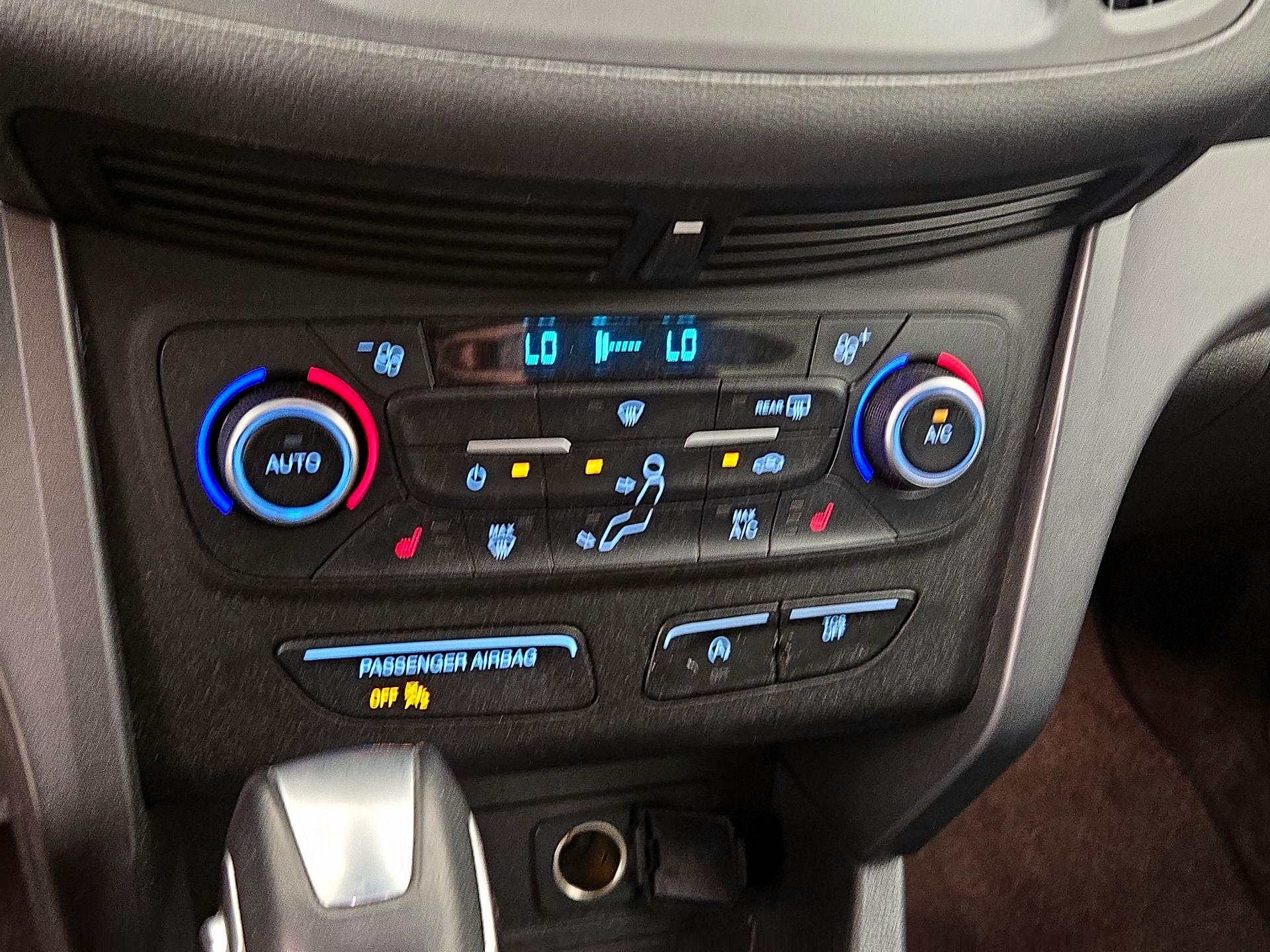 Thumbnail: 2018 Ford Escape - 16