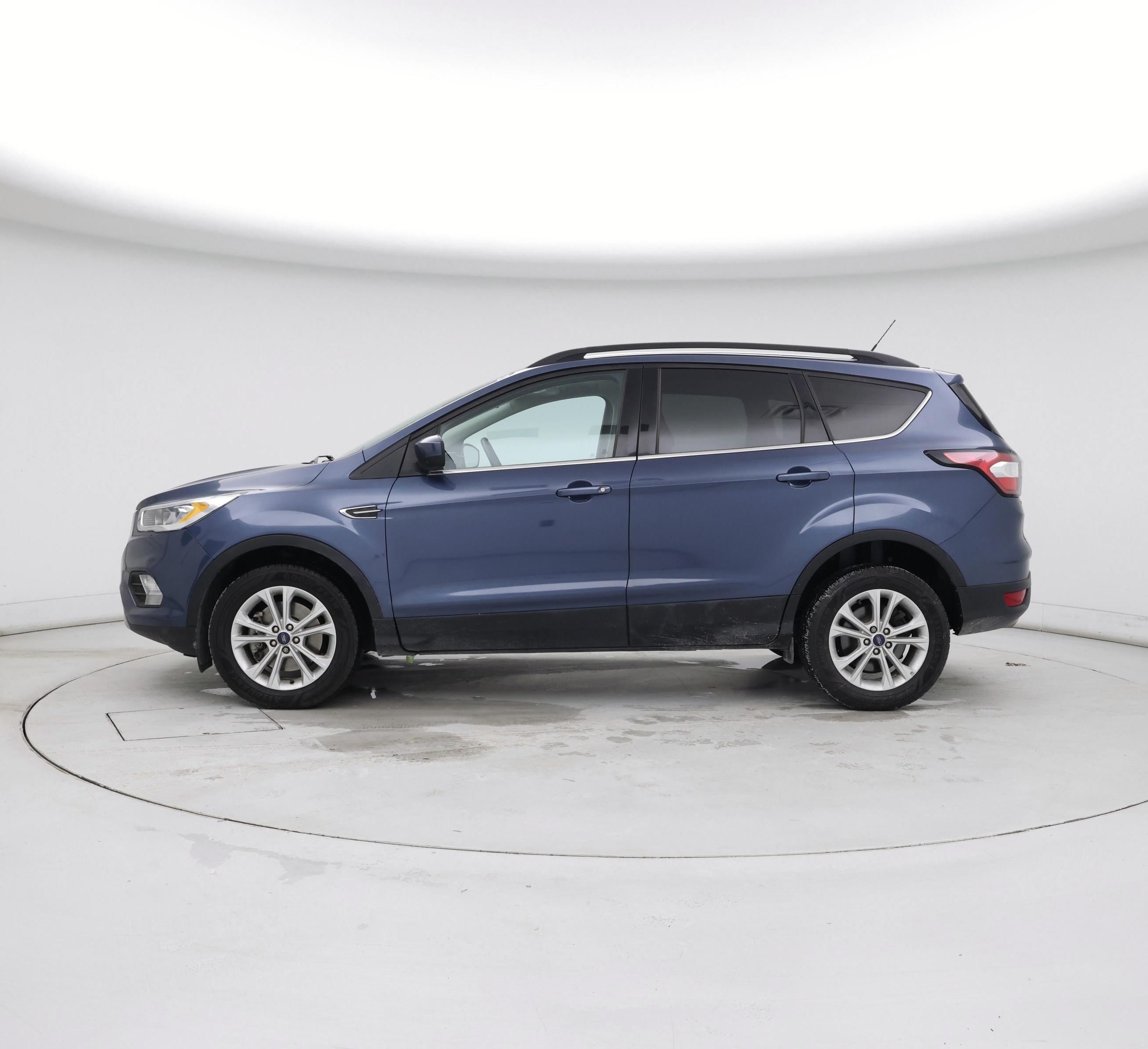 Thumbnail: 2018 Ford Escape - 3