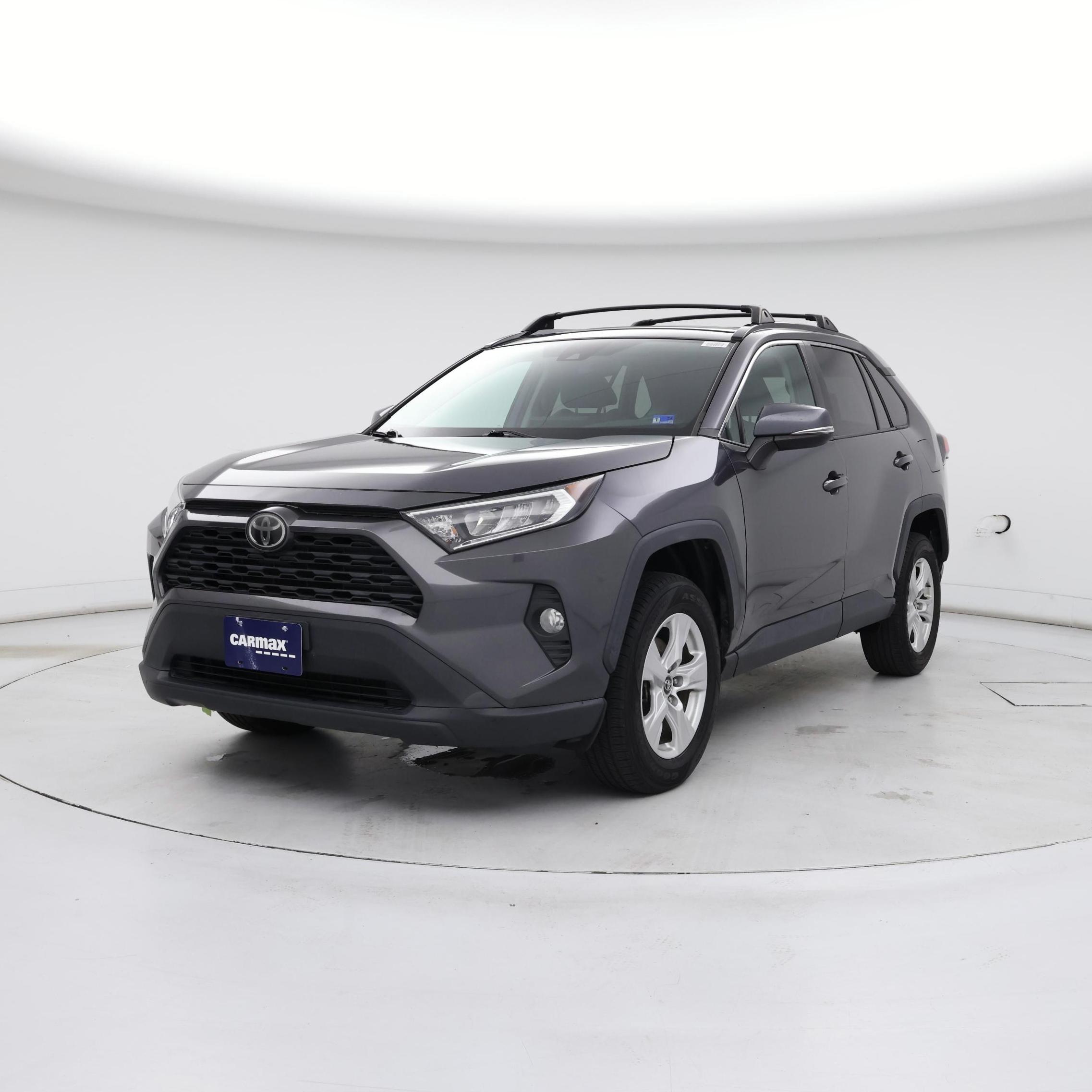 Thumbnail: 2019 Toyota RAV4 - 4