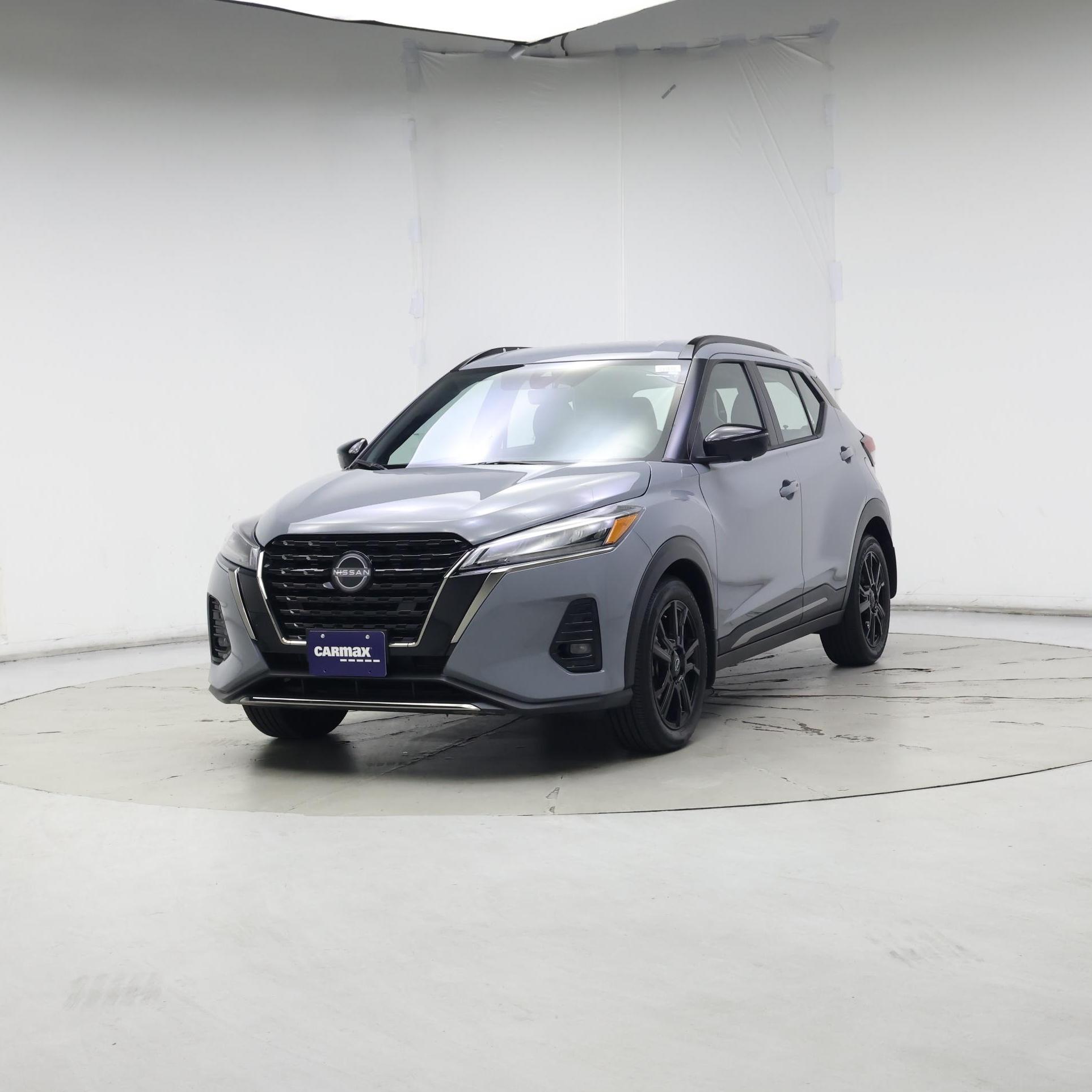 Thumbnail: 2024 Nissan Kicks - 4