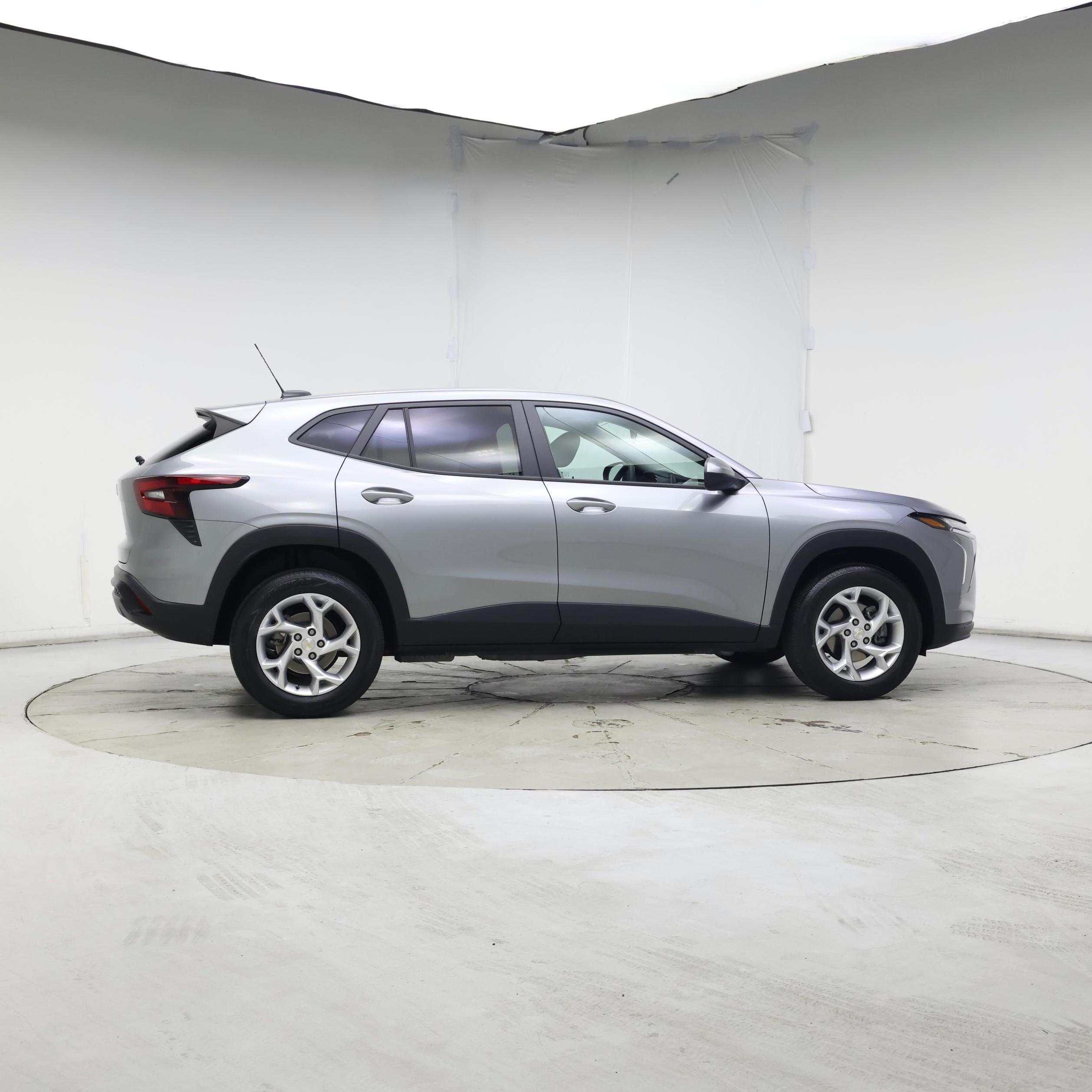 Thumbnail: 2025 Chevrolet Trax - 7