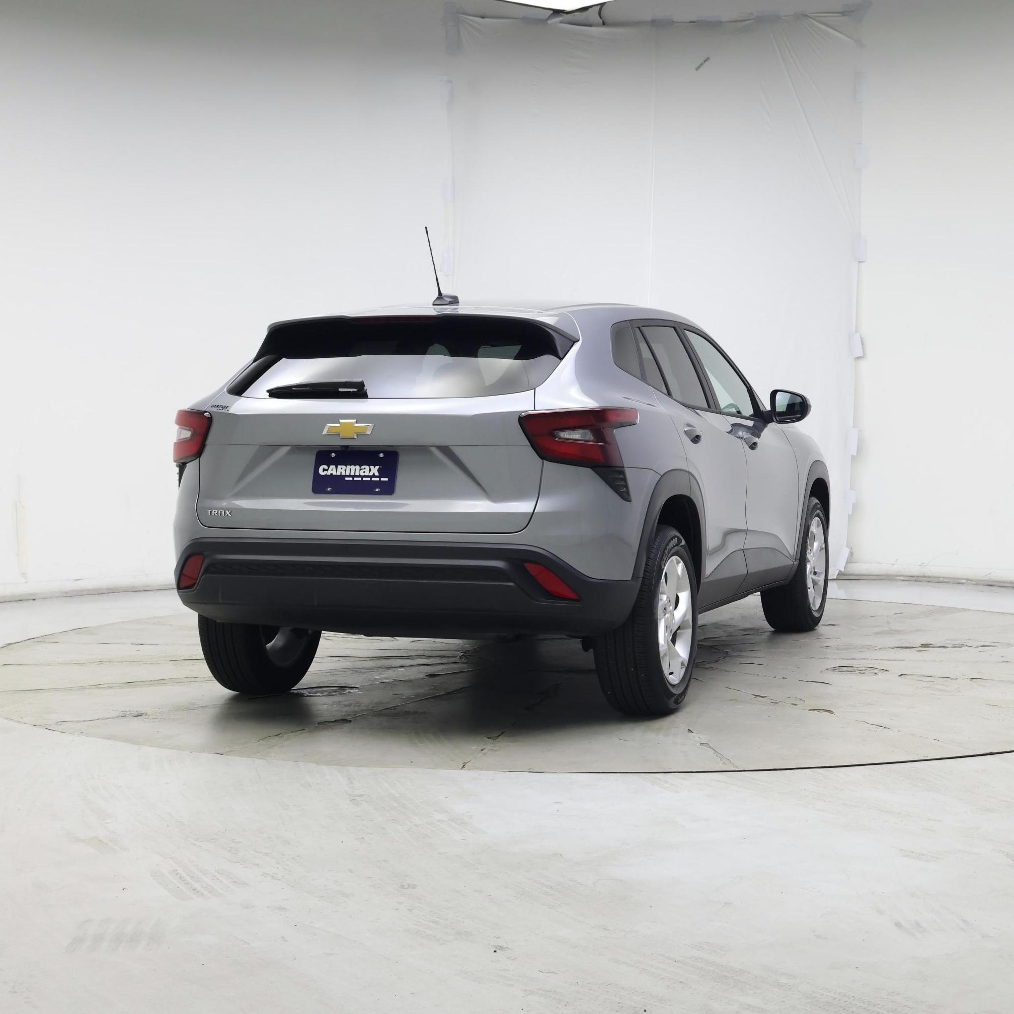 Thumbnail: 2025 Chevrolet Trax - 8