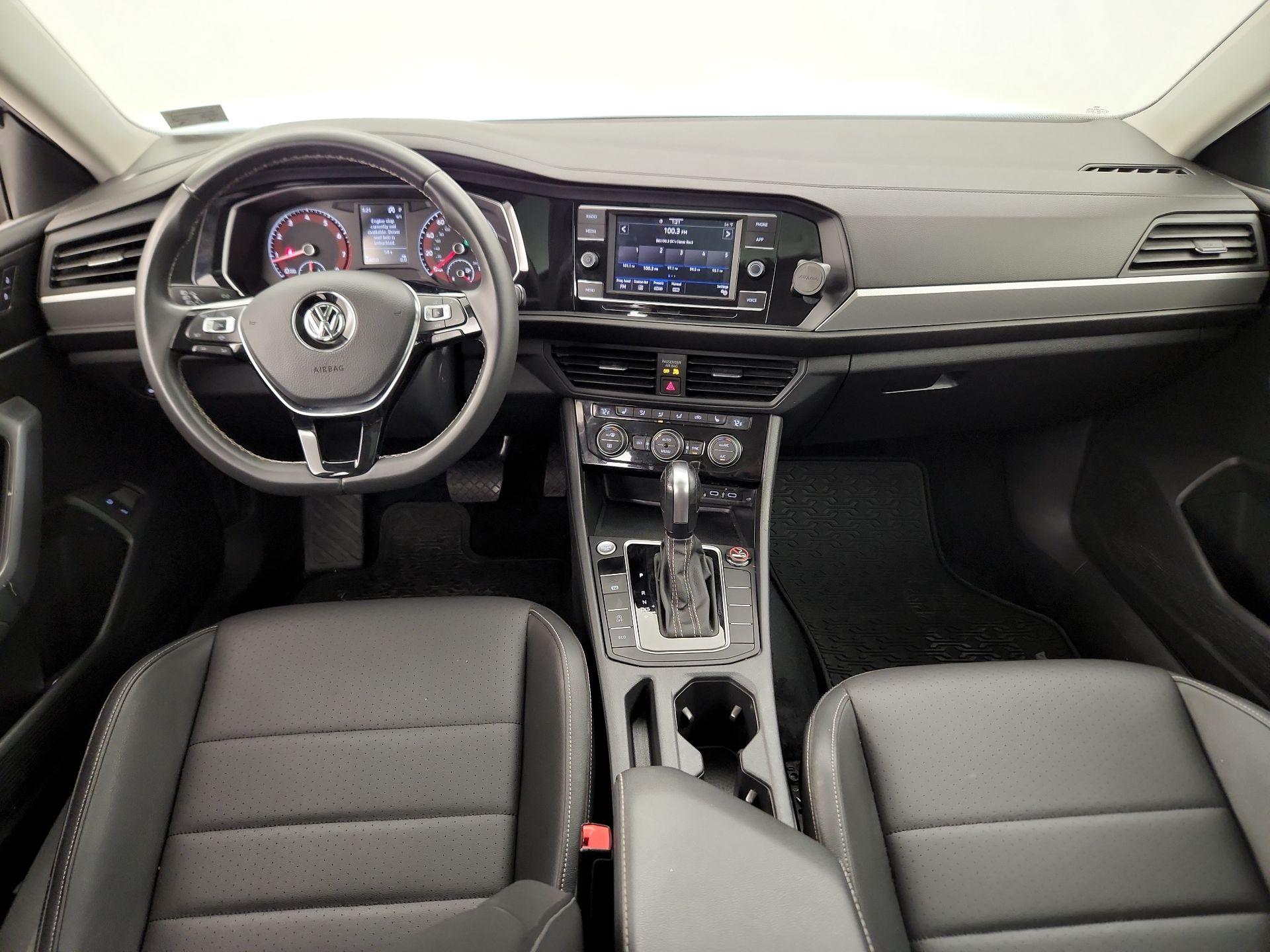 Thumbnail: 2021 Volkswagen Jetta - 9