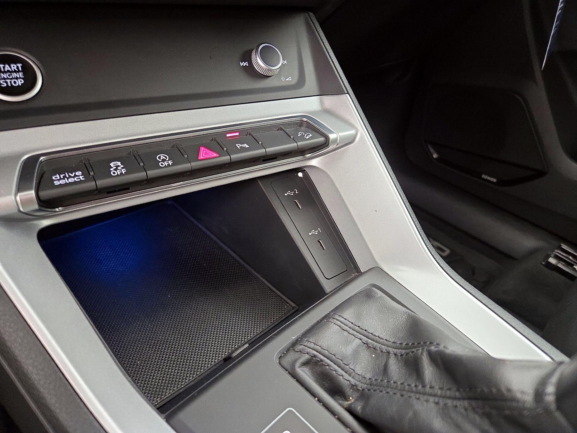 Thumbnail: 2022 Audi Q3 - 19