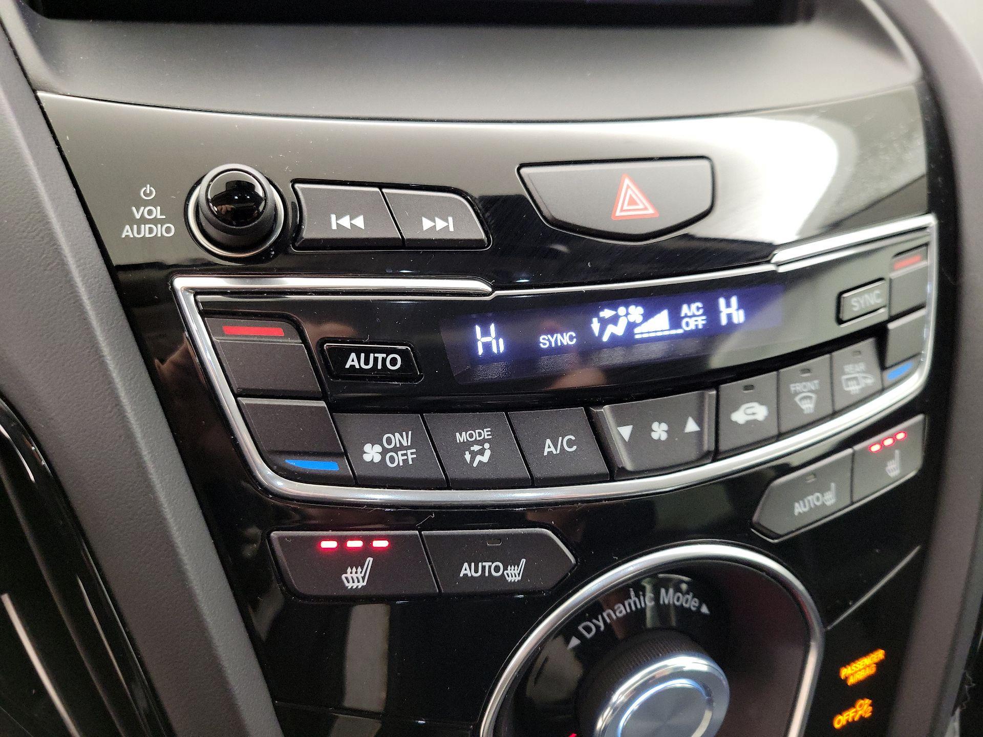 Thumbnail: 2022 Acura RDX - 16