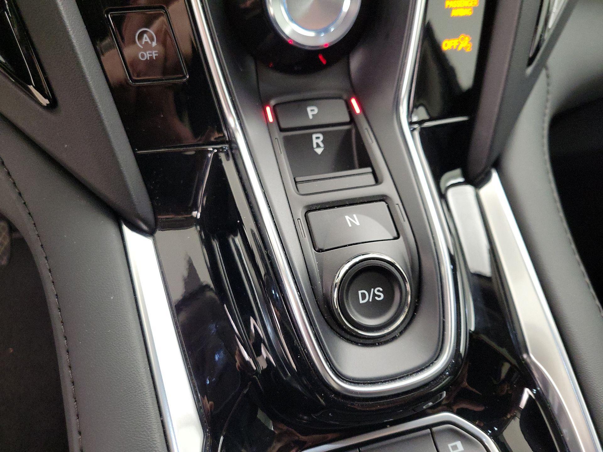 Thumbnail: 2022 Acura RDX - 17