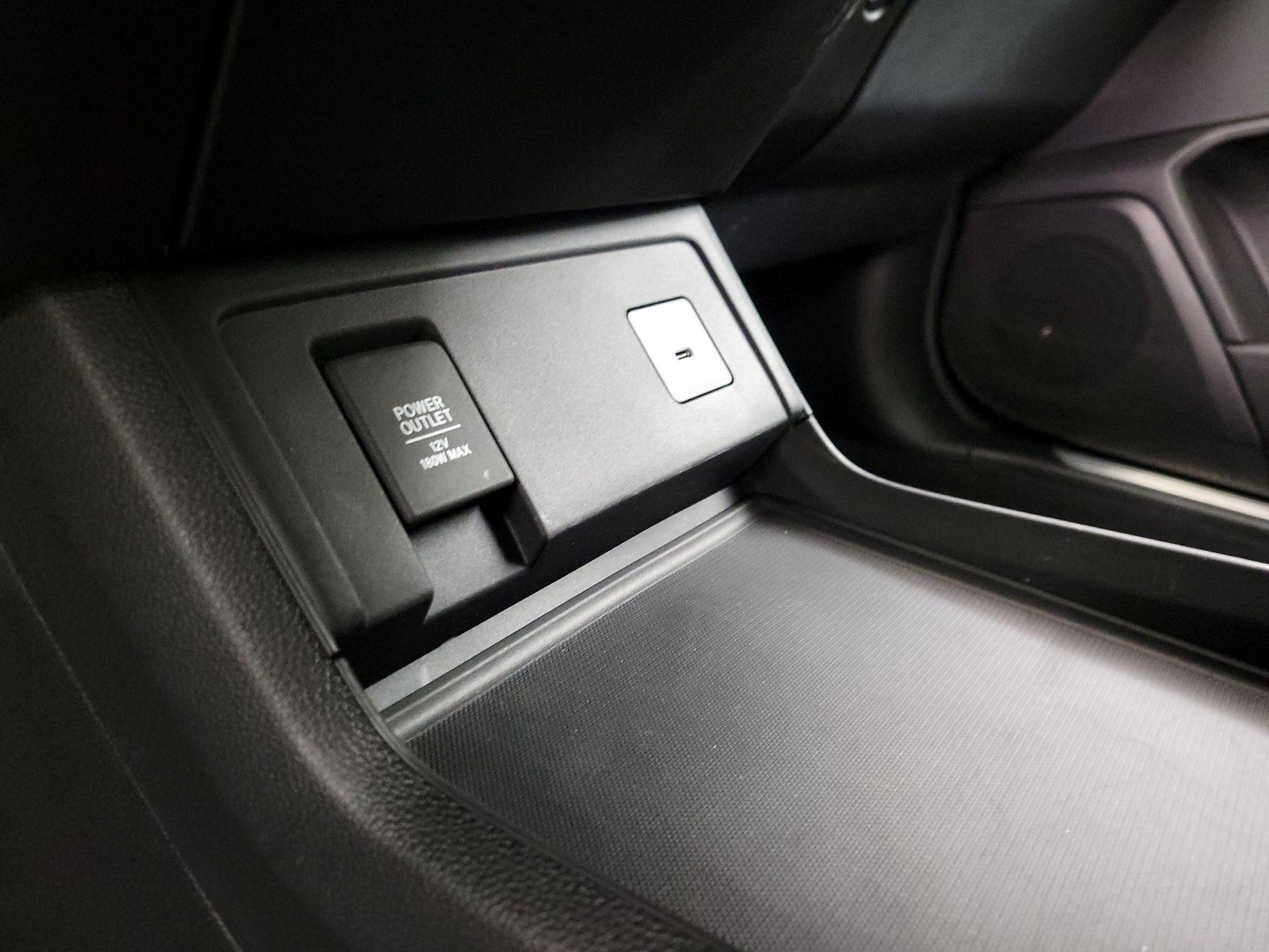 Thumbnail: 2022 Acura RDX - 18