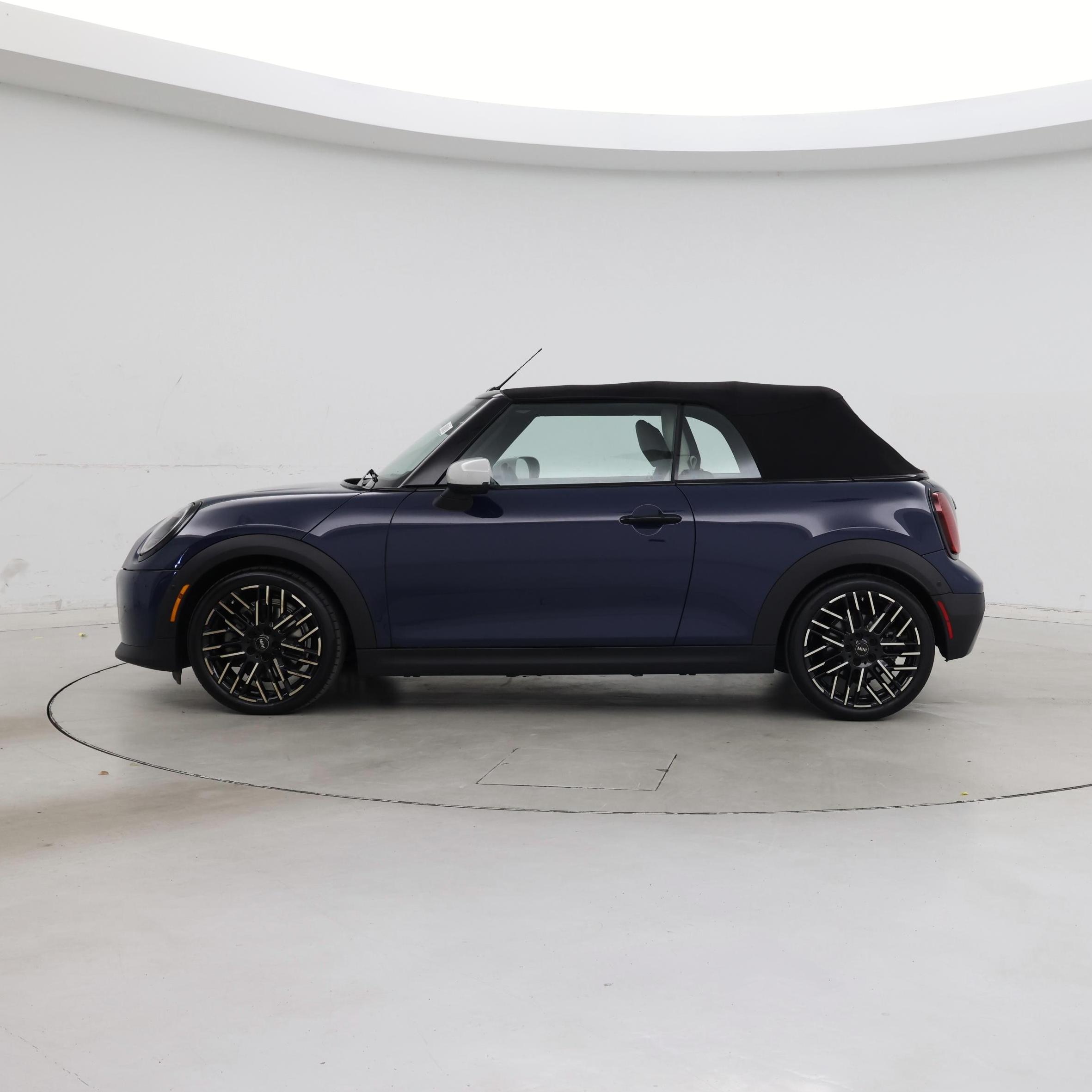 Thumbnail: 2025 MINI Cooper - 3