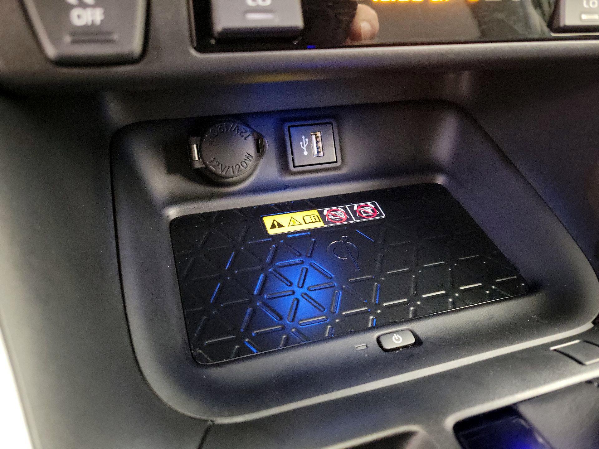 Thumbnail: 2024 Toyota RAV4 - 18