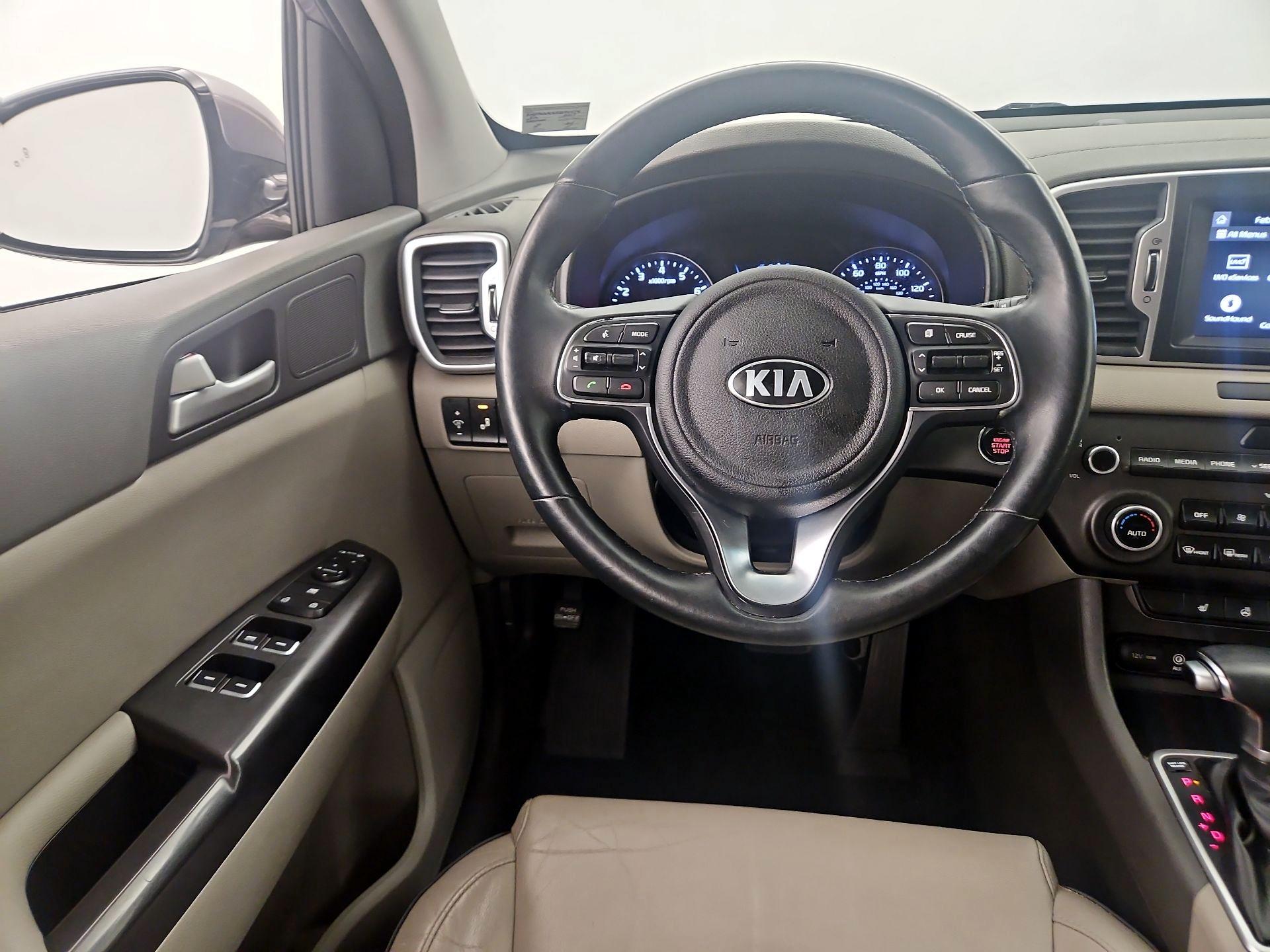 Thumbnail: 2017 Kia Sportage - 10