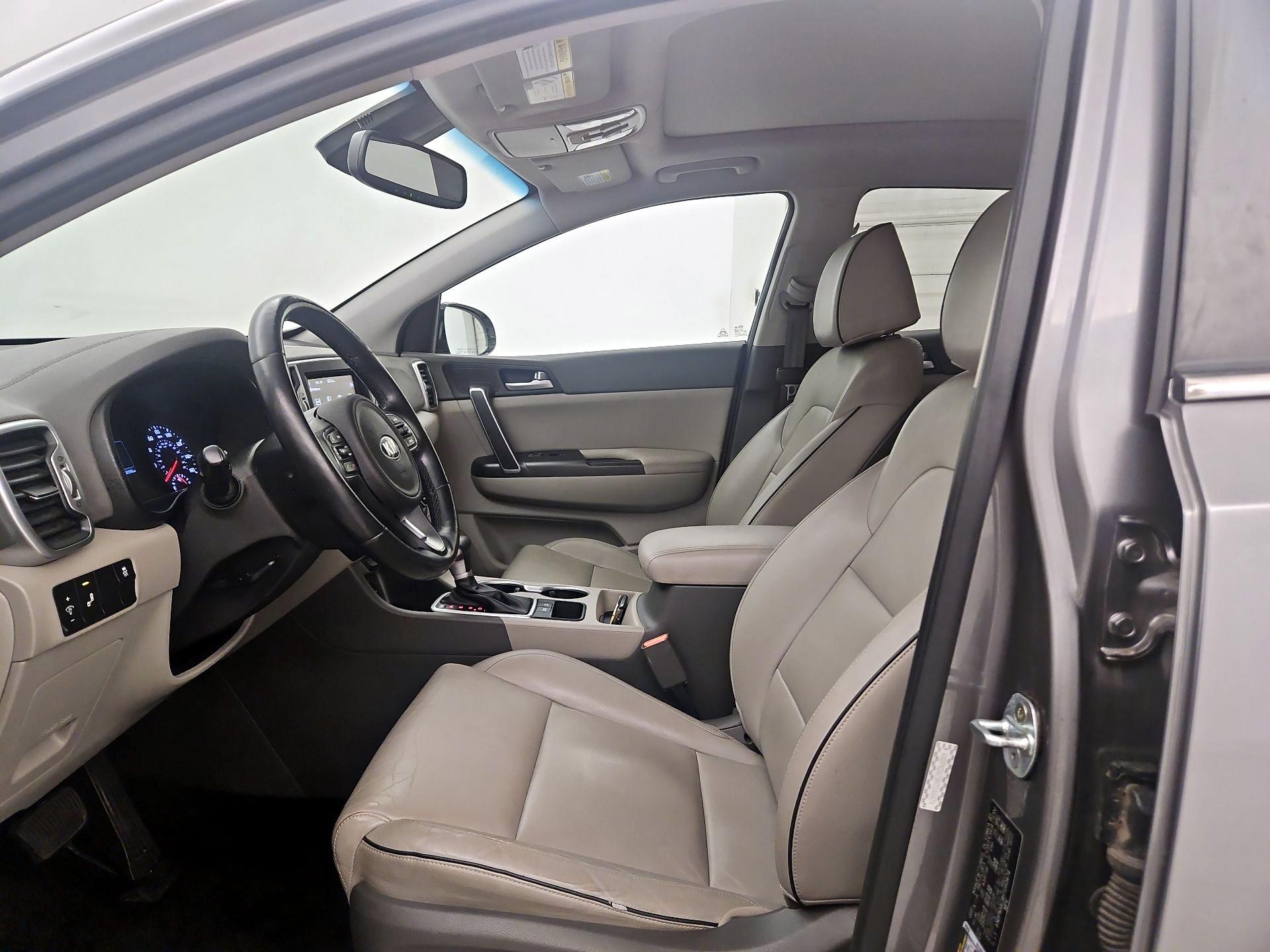 Thumbnail: 2017 Kia Sportage - 11