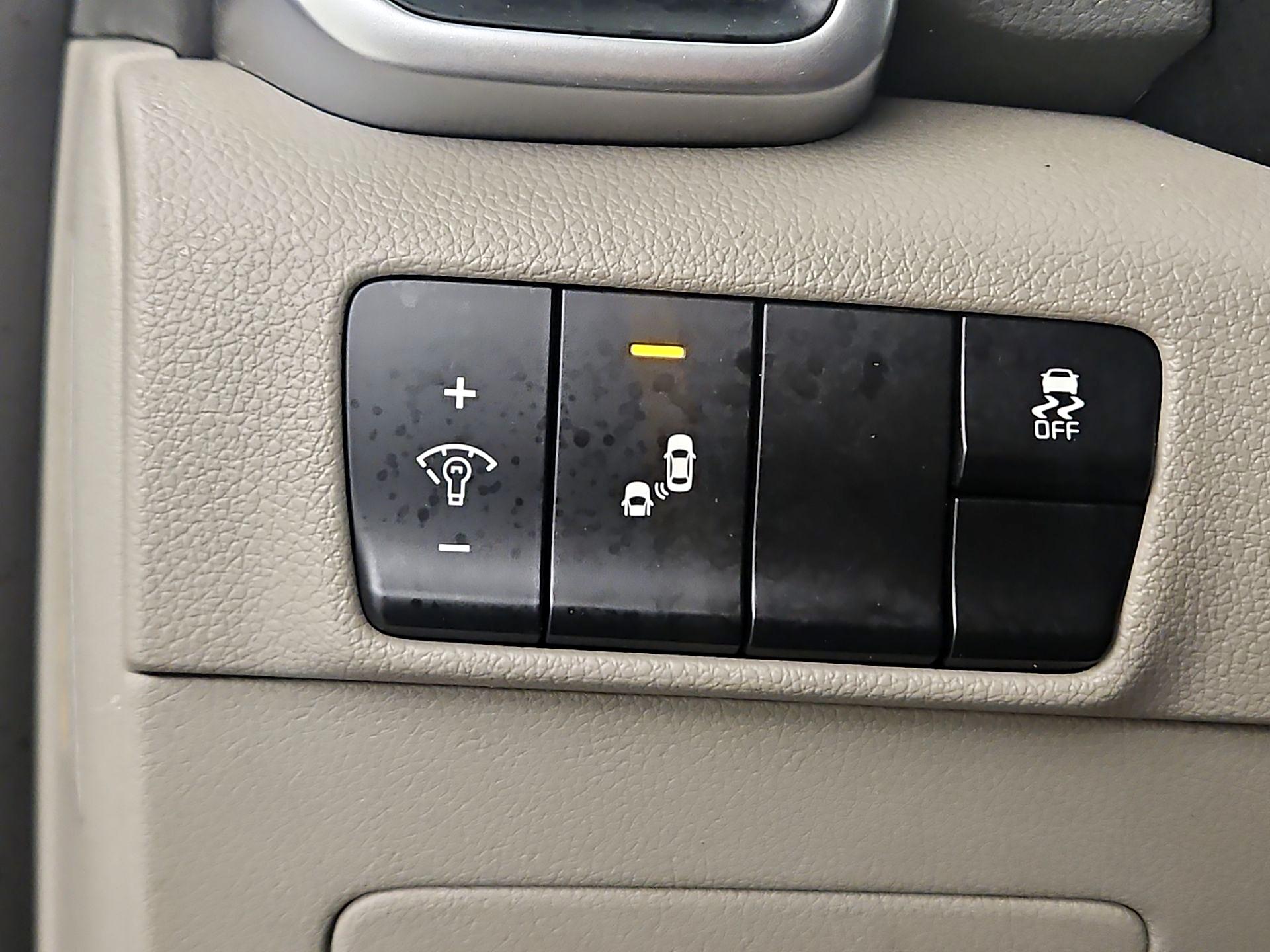 Thumbnail: 2017 Kia Sportage - 13