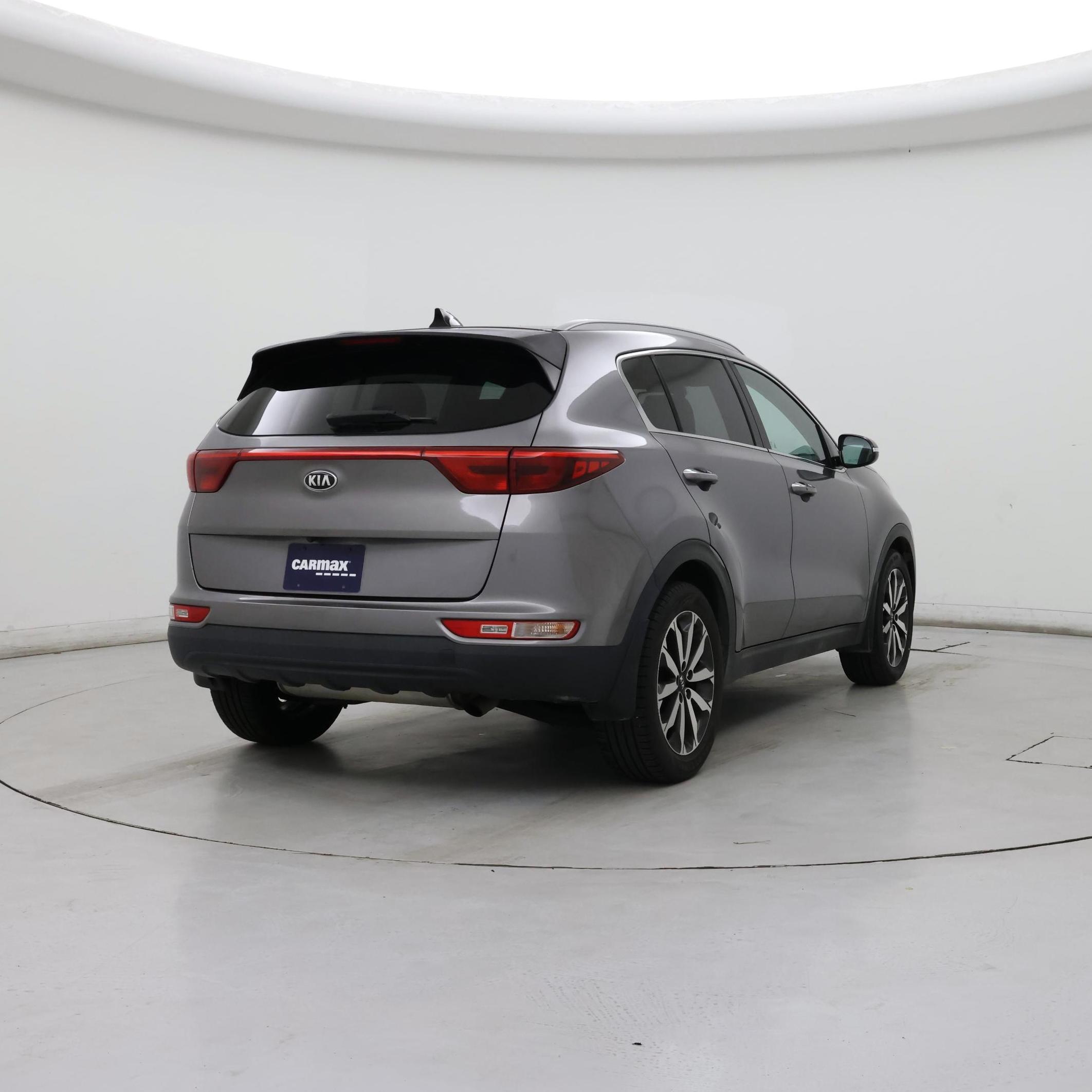 Thumbnail: 2017 Kia Sportage - 8