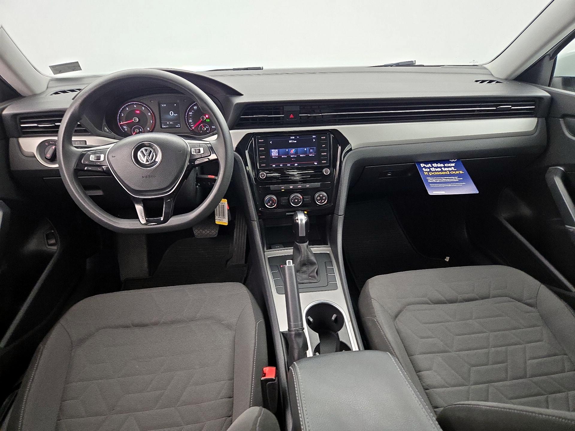 Thumbnail: 2020 Volkswagen Passat - 9