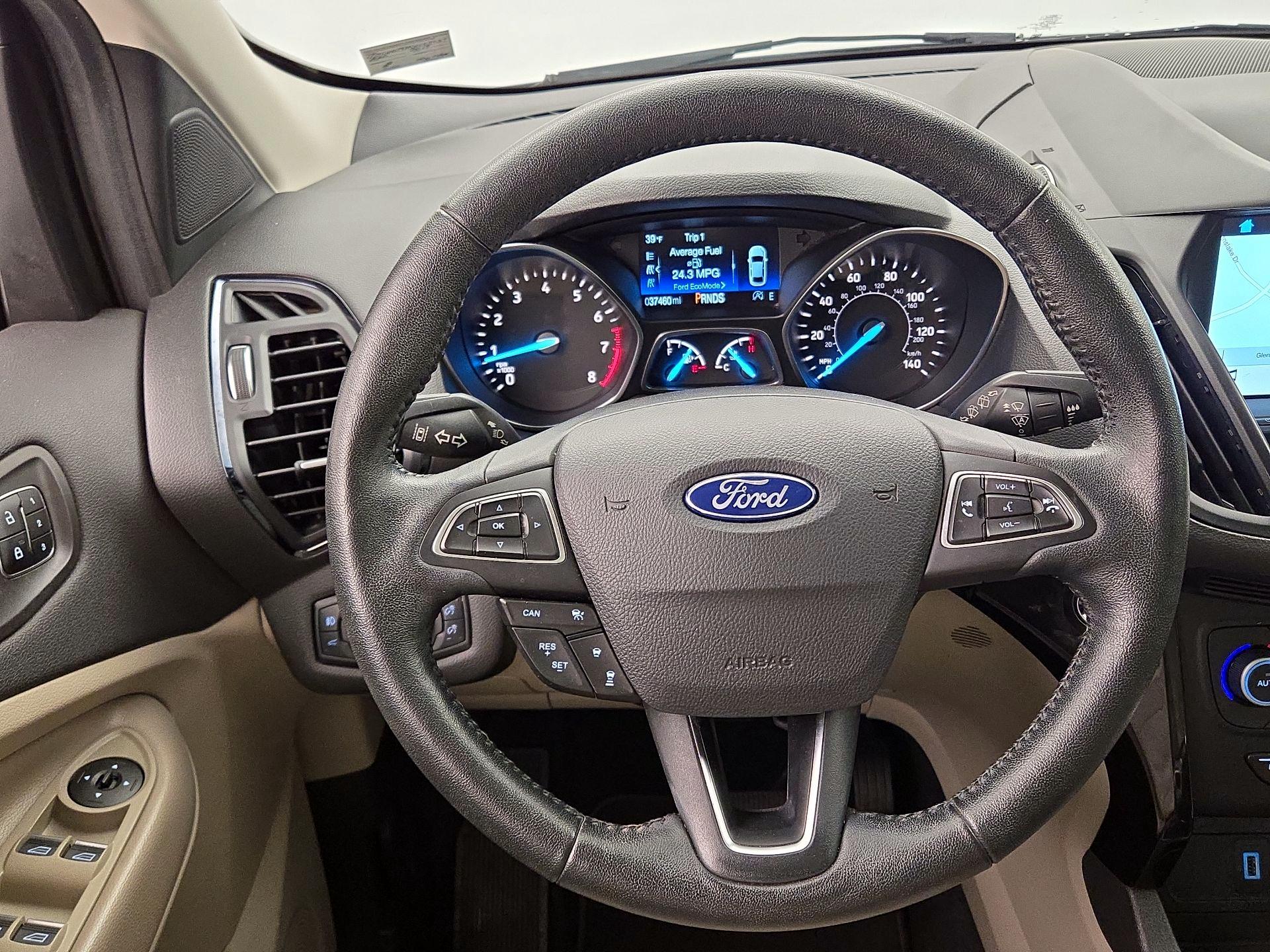 Thumbnail: 2019 Ford Escape - 10