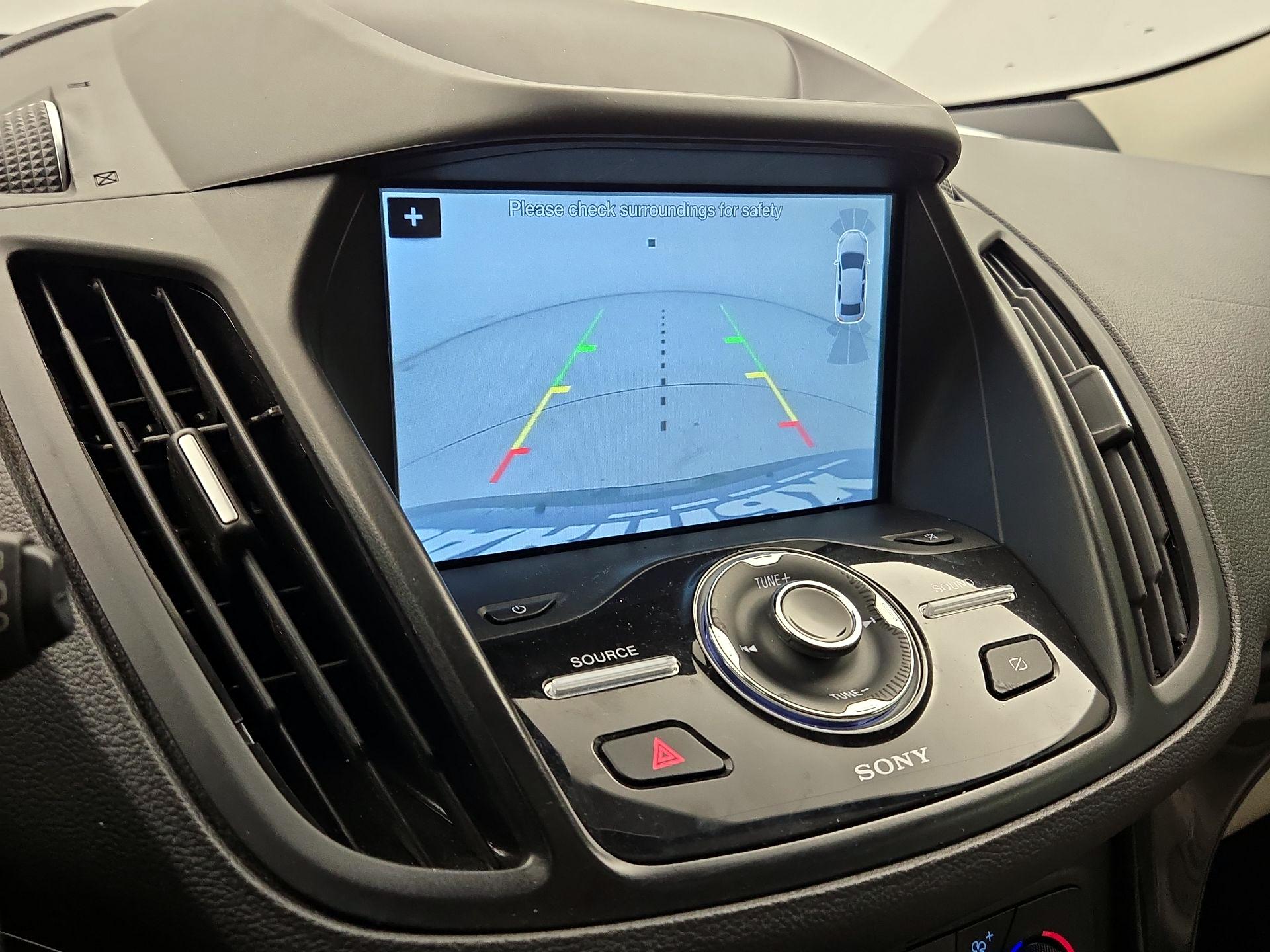 Thumbnail: 2019 Ford Escape - 15