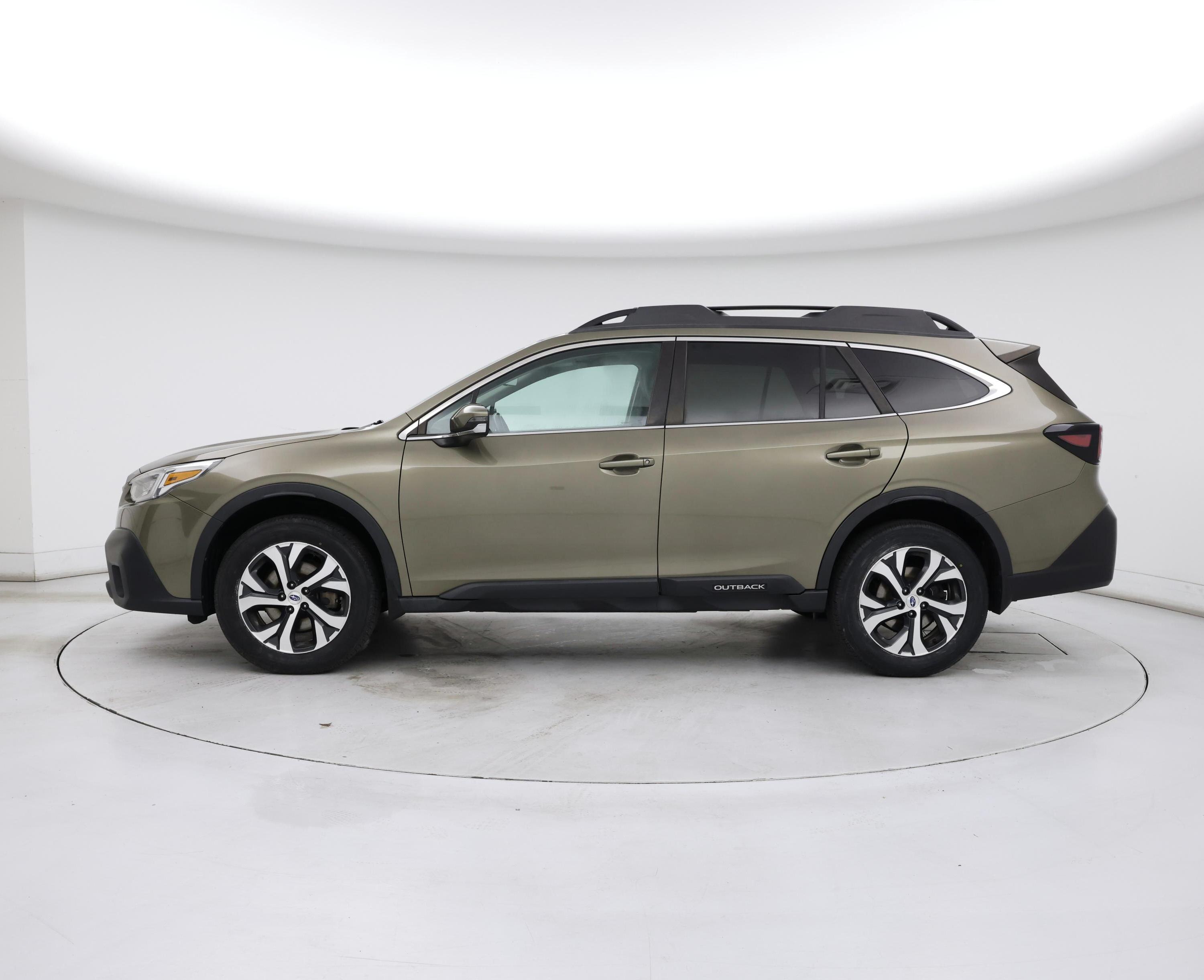 Thumbnail: 2022 Subaru Outback - 3