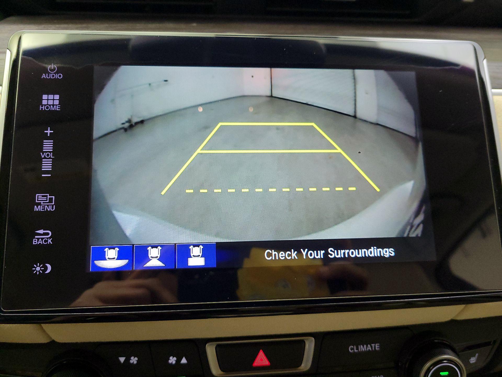 Thumbnail: 2018 Honda Clarity - 15