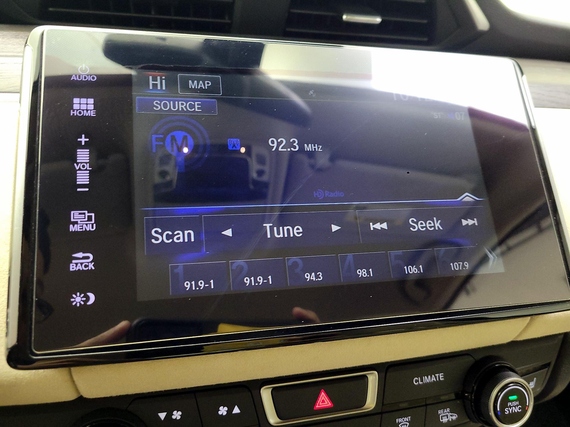 Thumbnail: 2018 Honda Clarity - 16