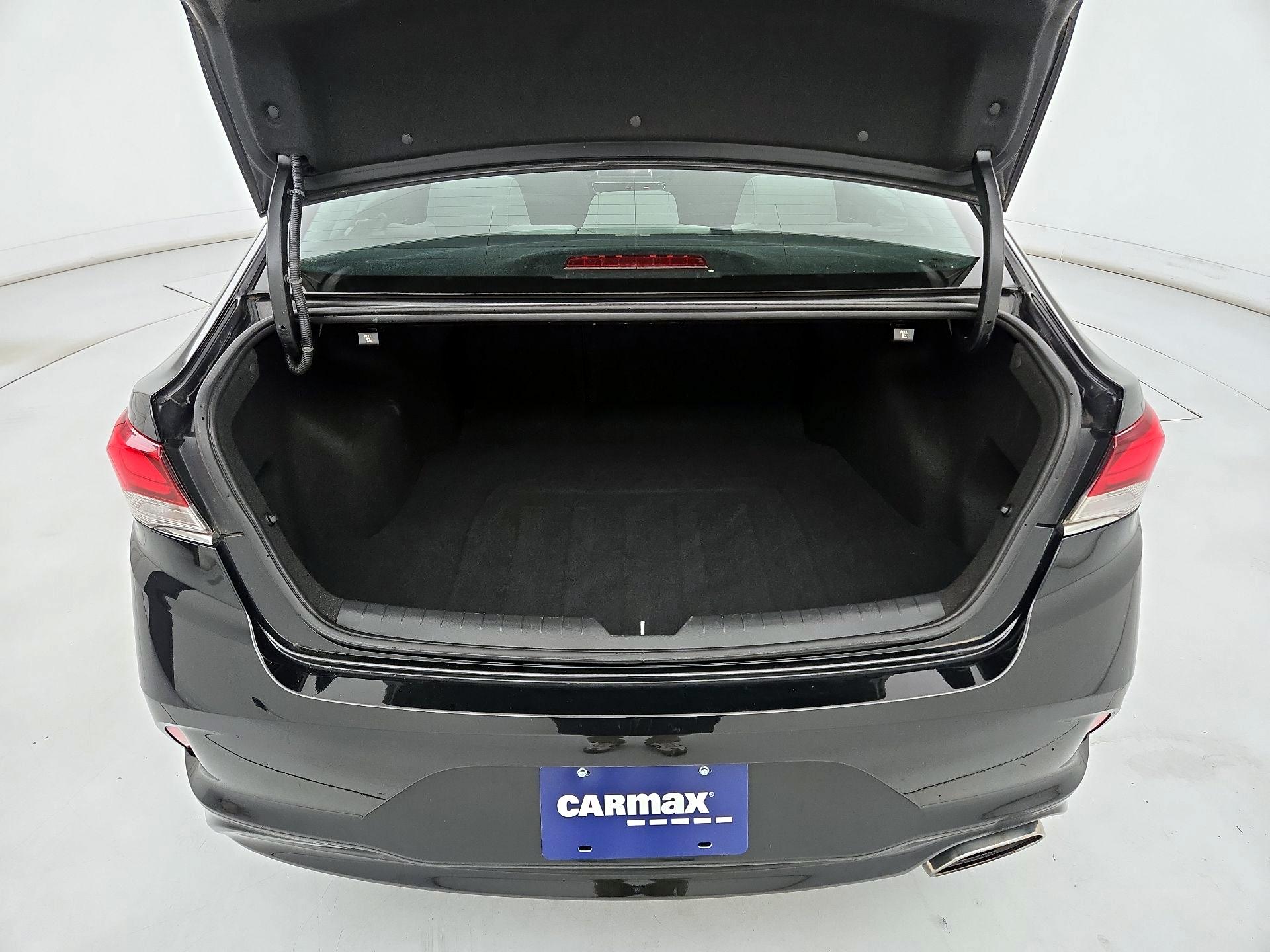 Thumbnail: 2018 Hyundai Sonata - 20