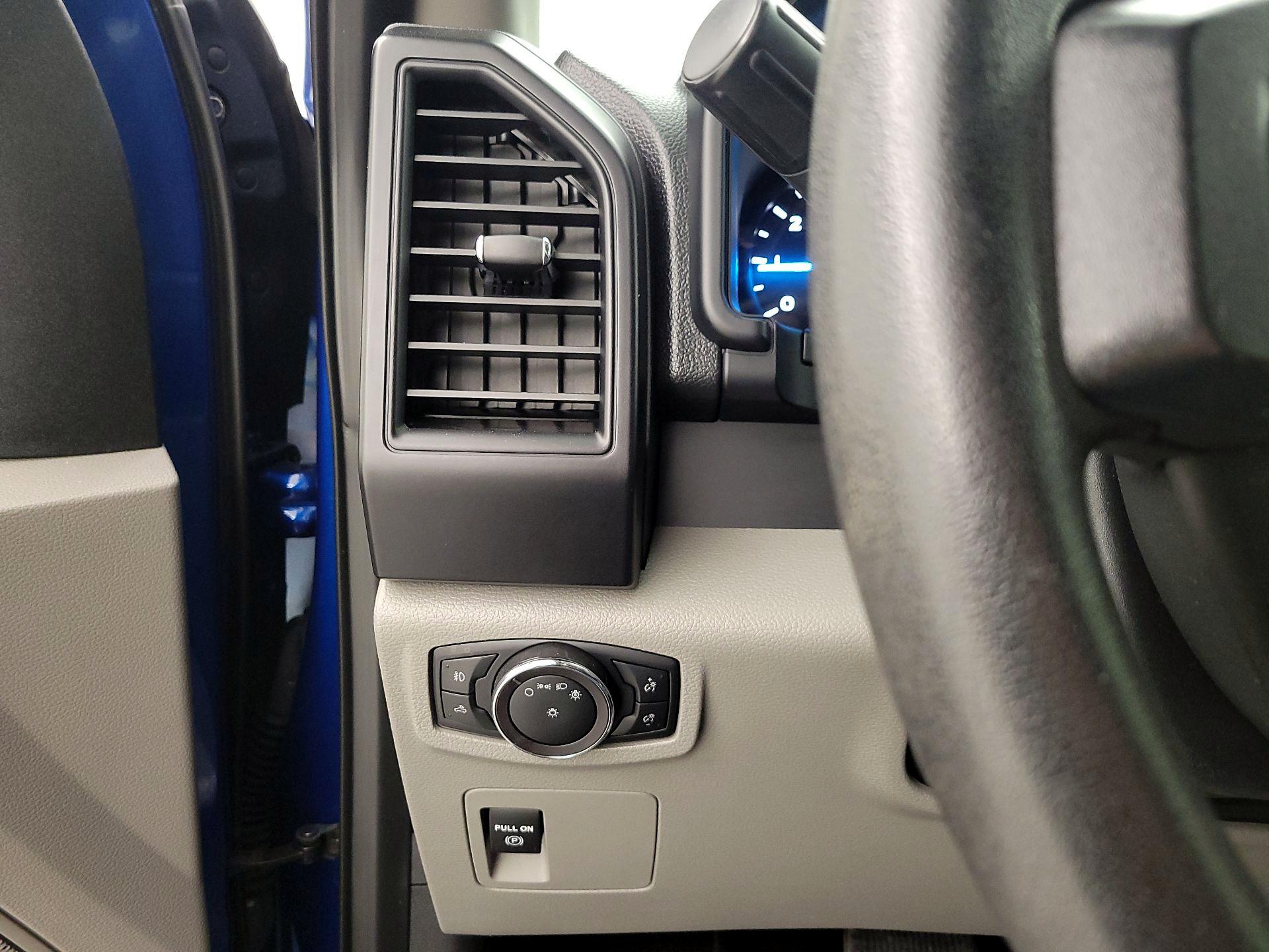 Thumbnail: 2018 Ford F-150 - 13