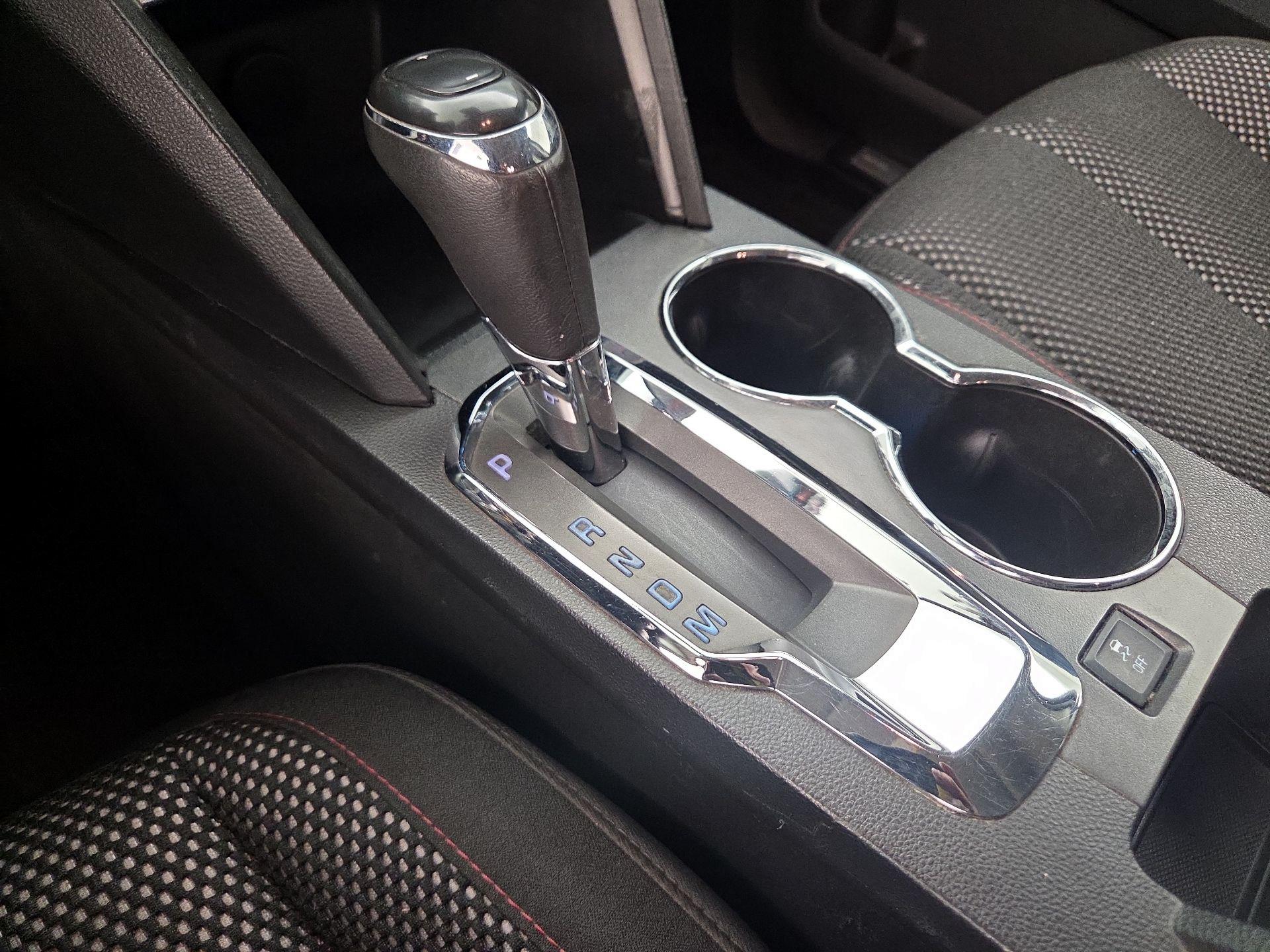 Thumbnail: 2016 Chevrolet Equinox - 18