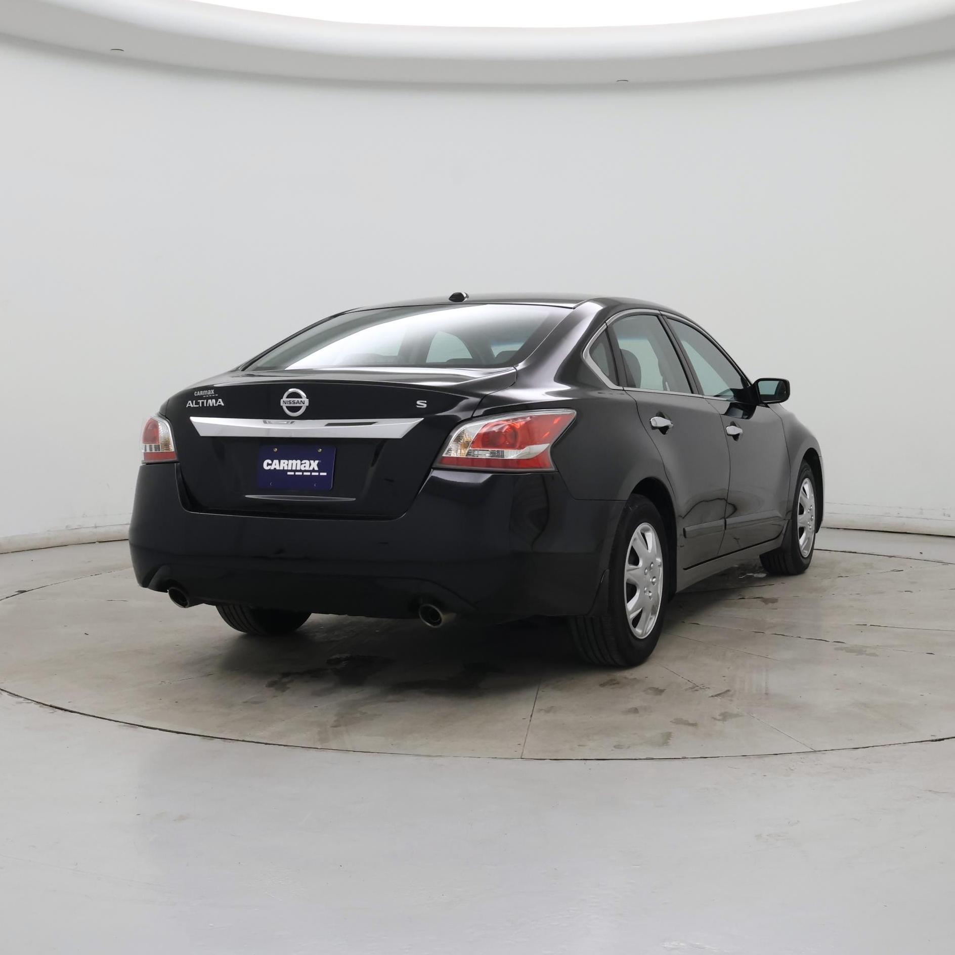 Thumbnail: 2015 Nissan Altima - 8