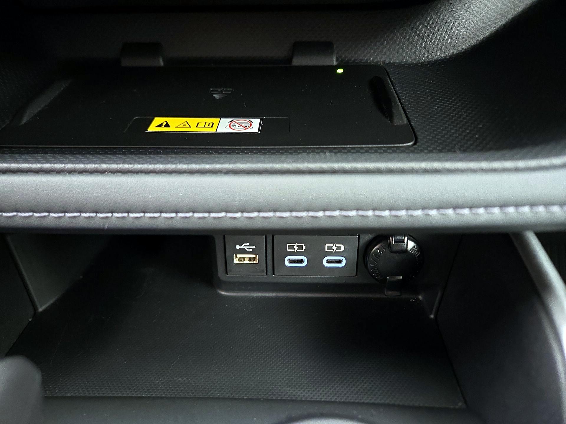 Thumbnail: 2023 Toyota Highlander - 18