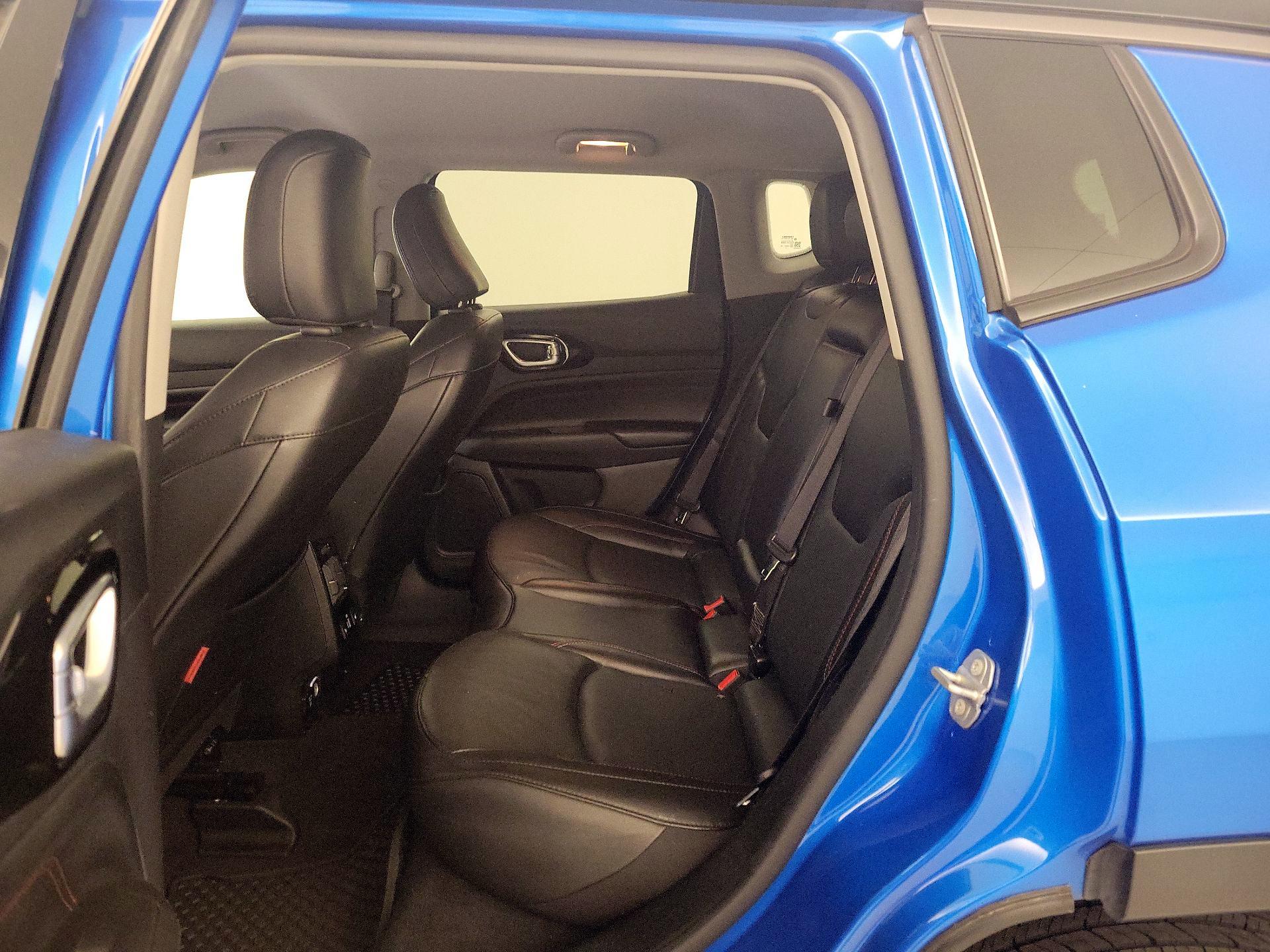 Thumbnail: 2022 Jeep Compass - 18